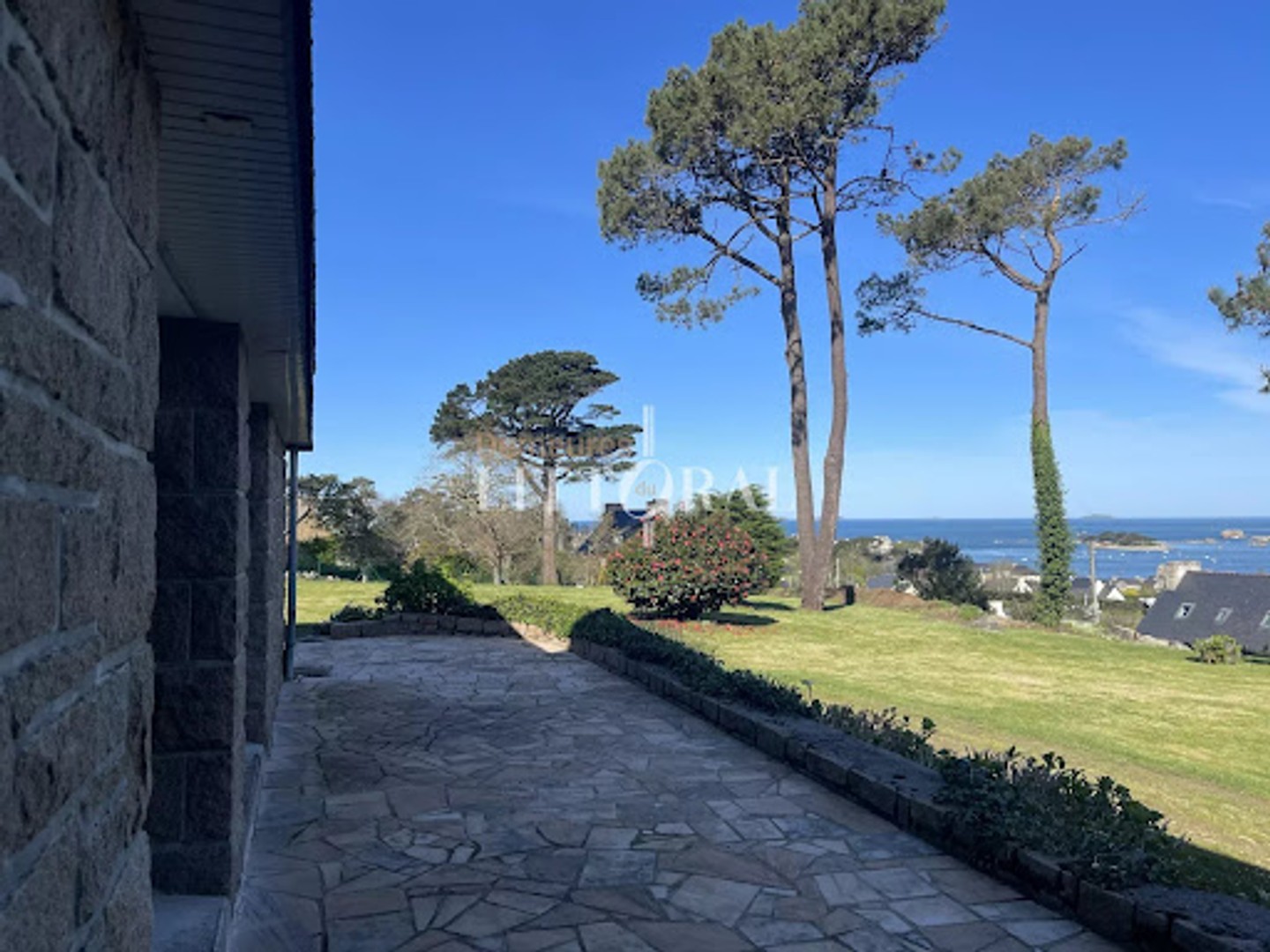 Maison à vendre - 8 pièces - 215m2 - Penvénan (22710)