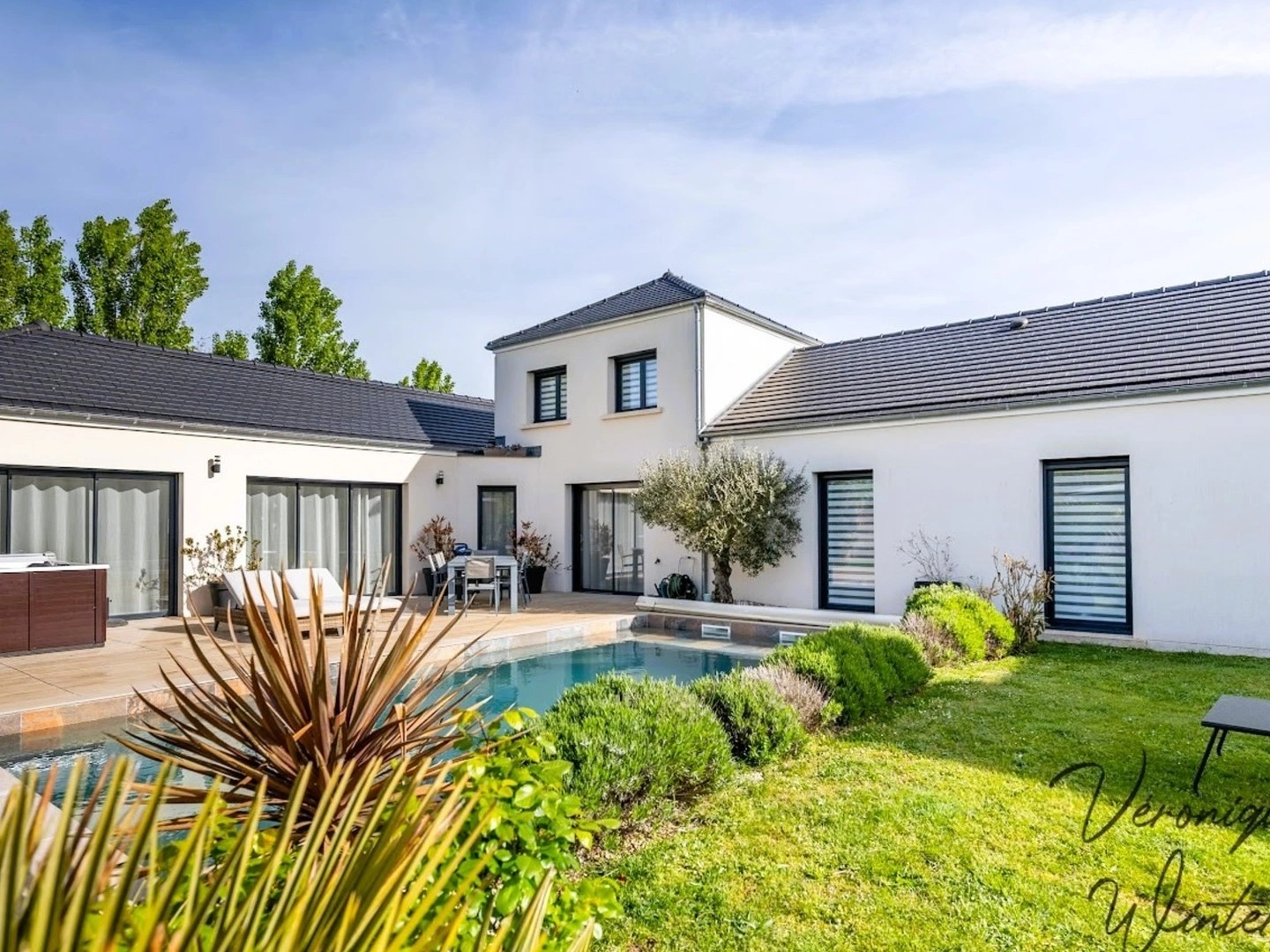 Maison à vendre - 6 pièces - 203m2 - Grossoeuvre (27220)