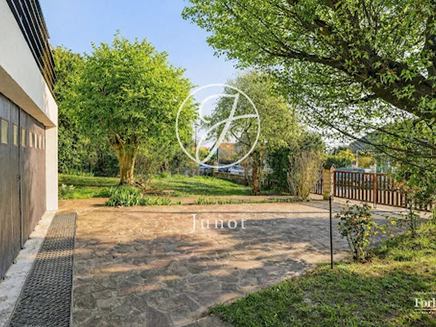 Maison à vendre - 12 pièces - 247m2 - Rueil-Malmaison (92500)
