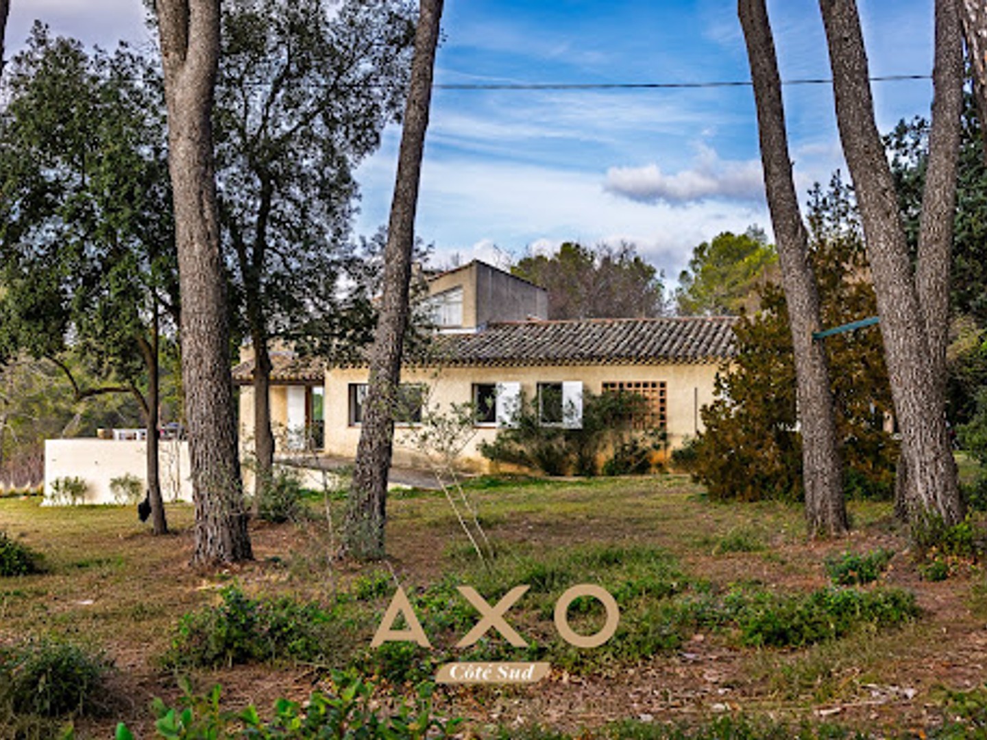 Maison à vendre - 9 pièces - 230m2 - Aix-En-Provence (13090)