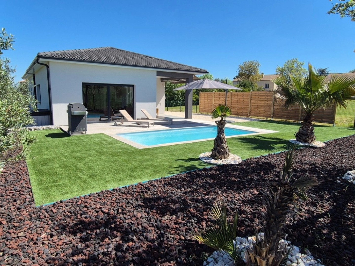 Maison à vendre - 6 pièces - 123m2 - Salindres (30340)
