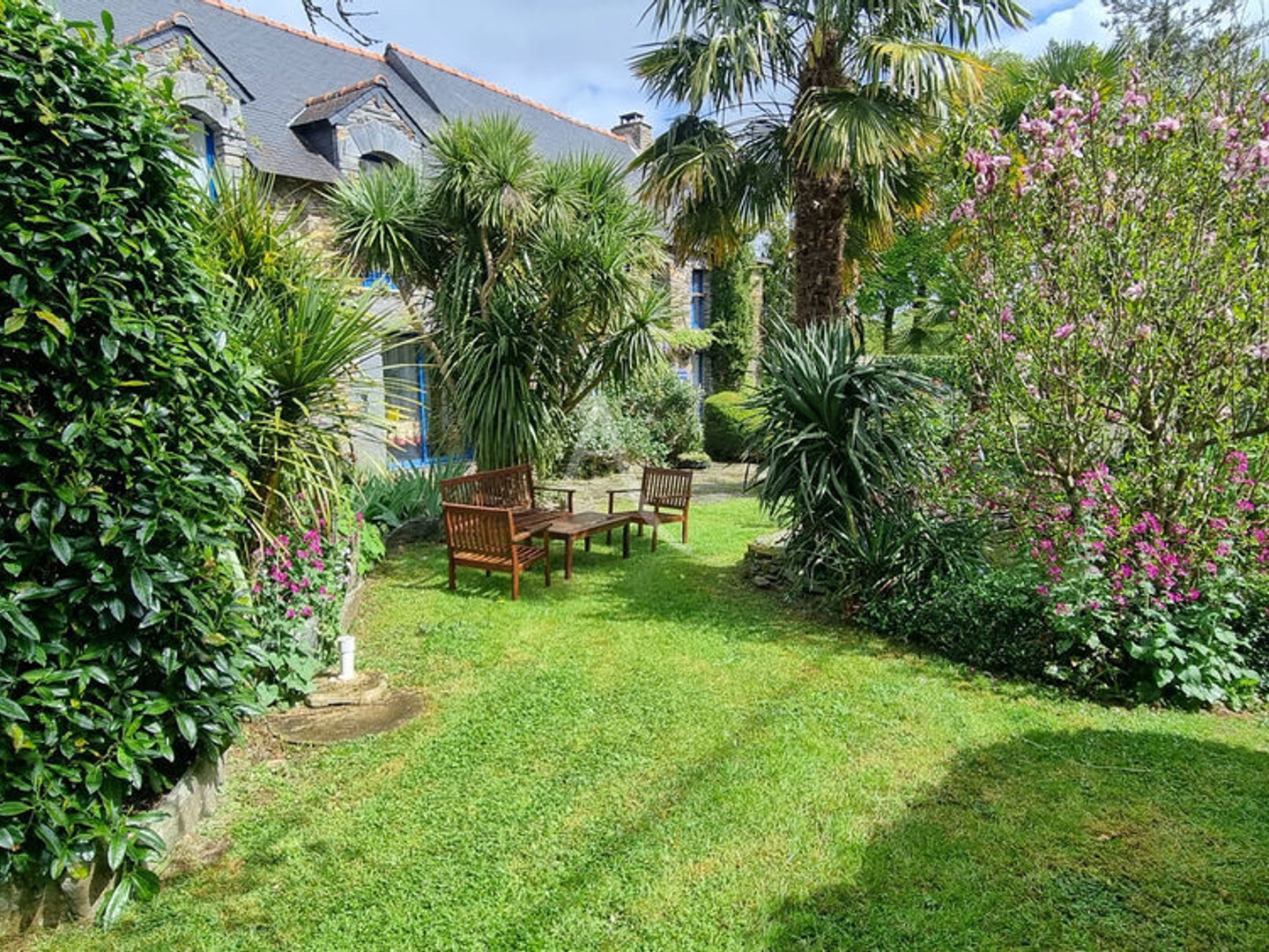 Bureaux à vendre - 480m2 - La Gacilly (56200)