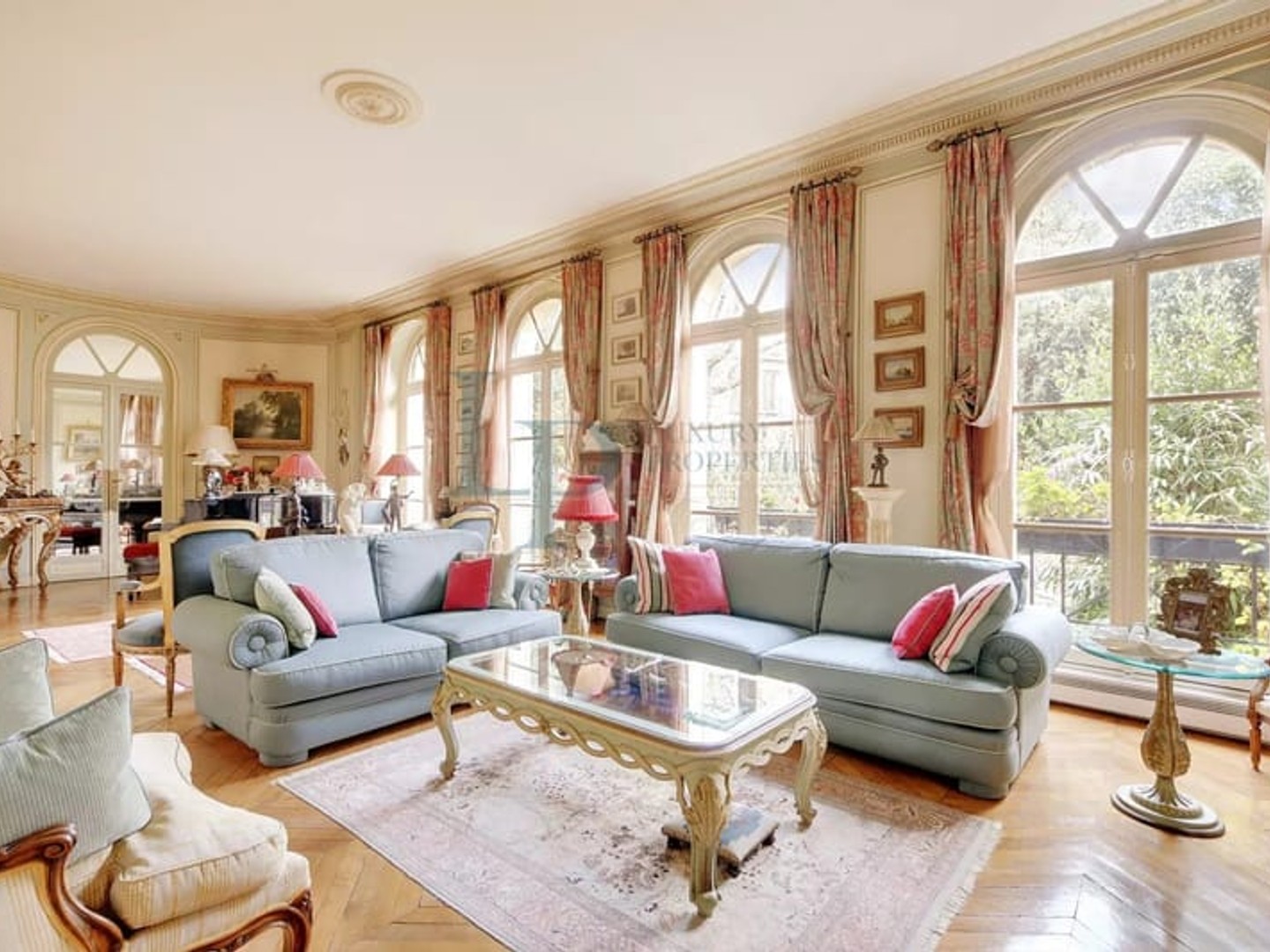 HÔTEL PARTICULIER - HAMEAU PRIVÉ - PARIS XVI