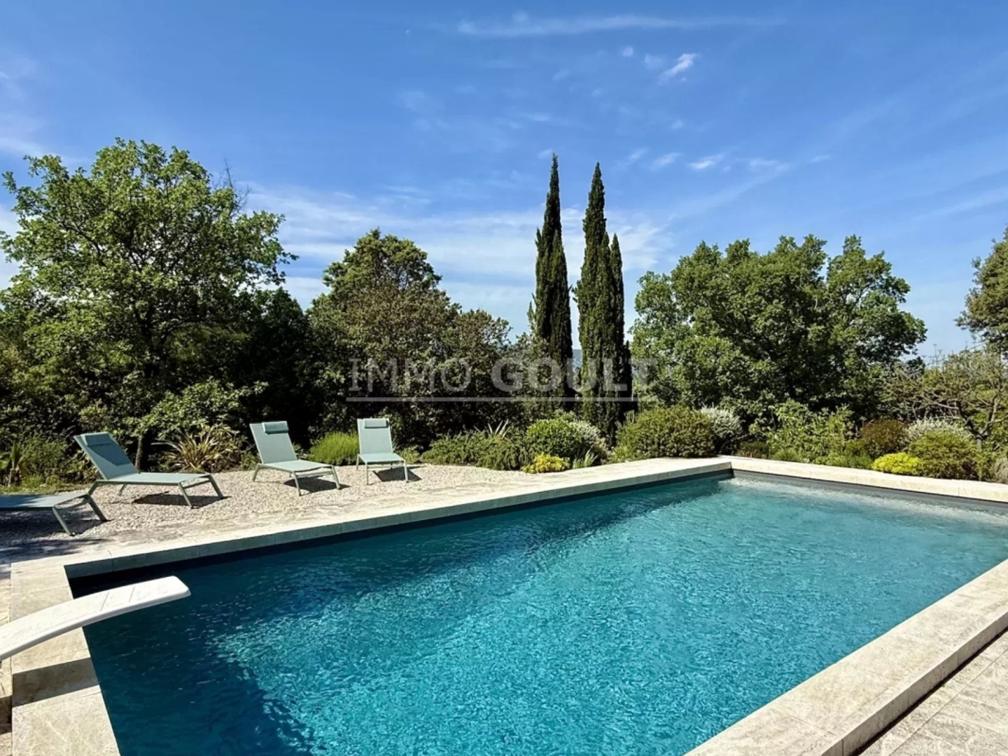 Maison à vendre - 296m2 - Goult (84220)