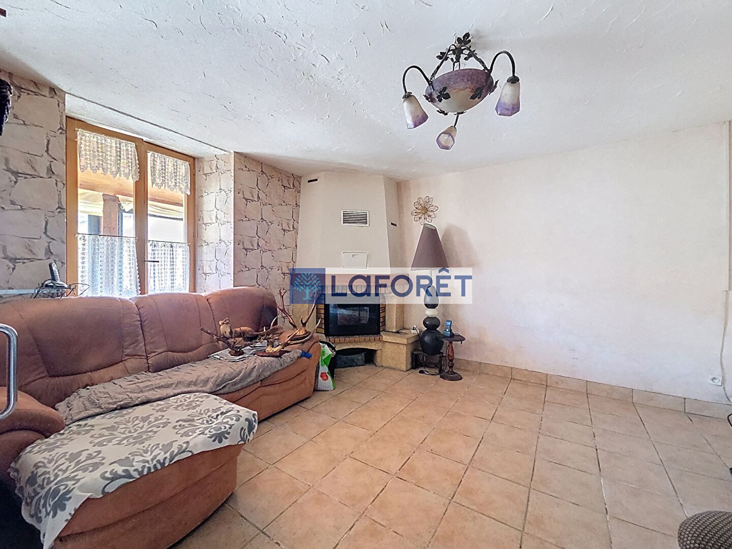 Maison à vendre - 3 pièces - 141m2 - Roches-Bettaincourt (52270)