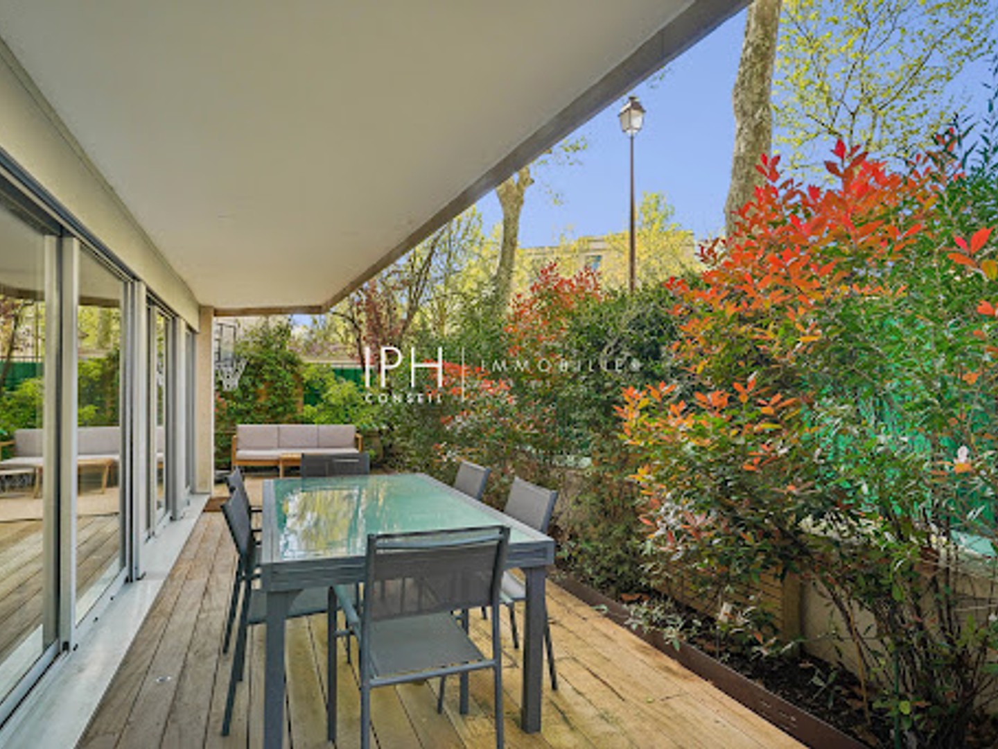 Appartement à vendre - 6 pièces - 148m2 - Neuilly-Sur-Seine (92200)