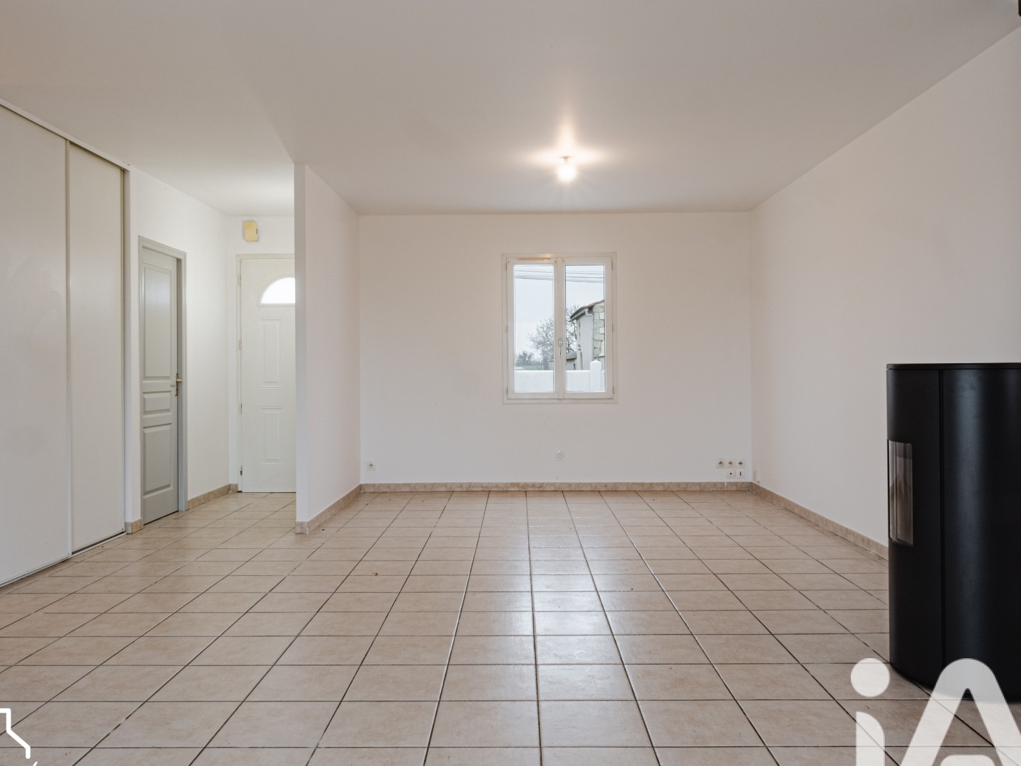 Maison à vendre - 4 pièces - 87m2 - Surgères (17700)