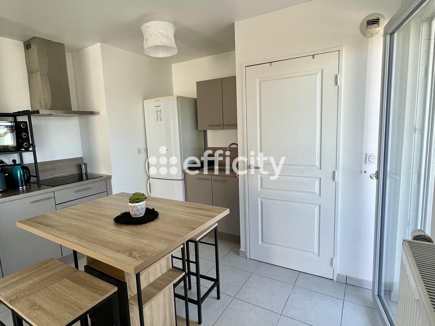 Appartement à vendre - 3 pièces - 55m2 - Mions (69780)