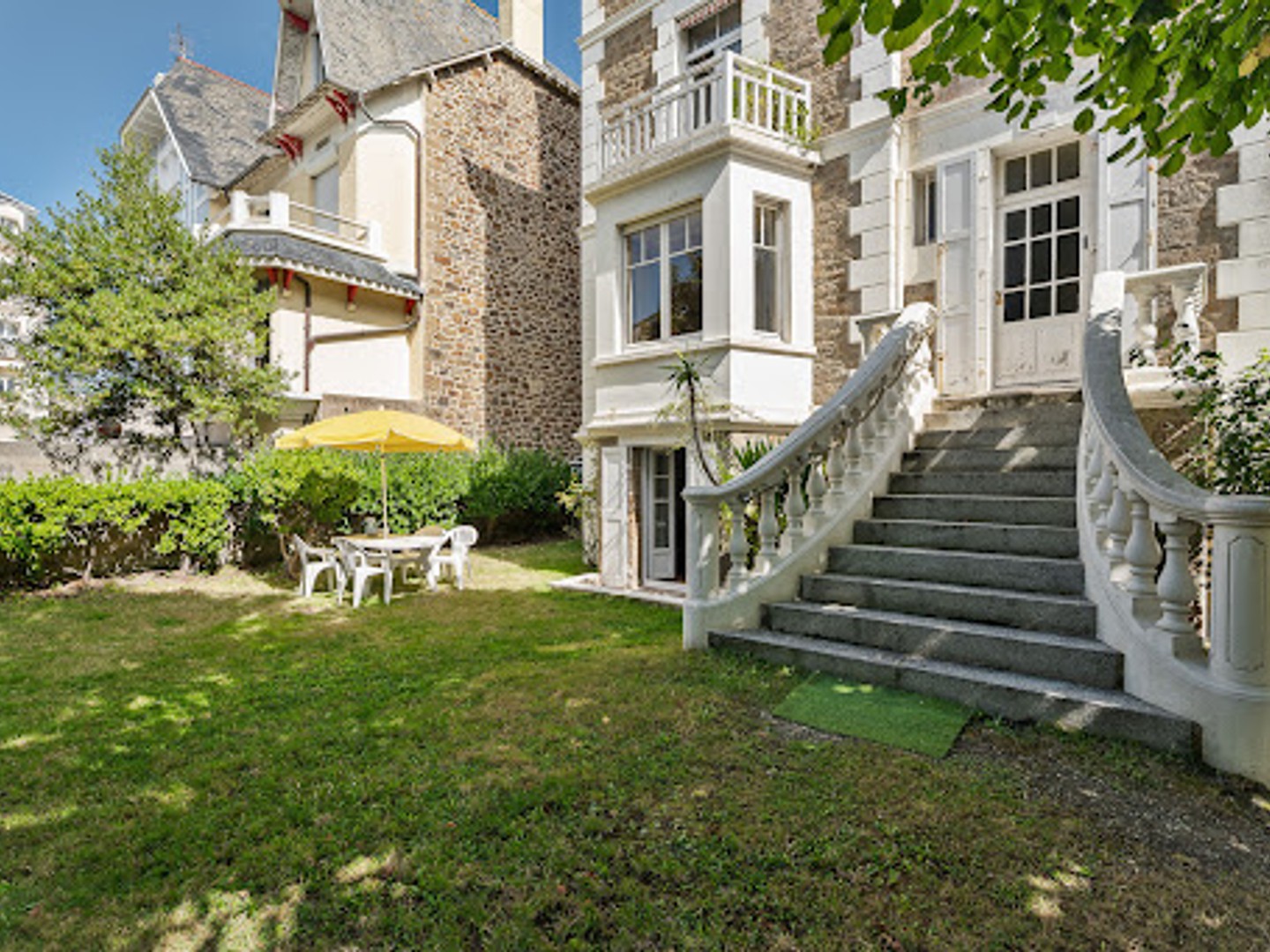 Maison à vendre - 9 pièces - 239m2 - Saint-Malo (35400)