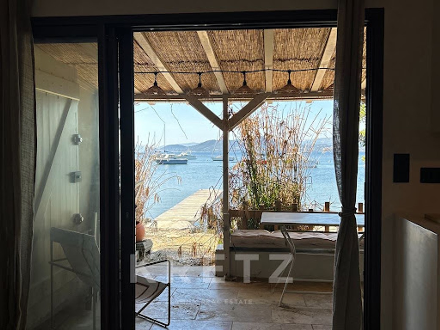 Maison à vendre - 3 pièces - 33m2 - Saint-Cyr-Sur-Mer (83270)