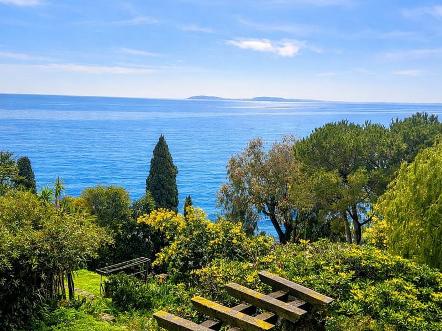 Maison à vendre - 7 pièces - 172m2 - Le Lavandou (83980)