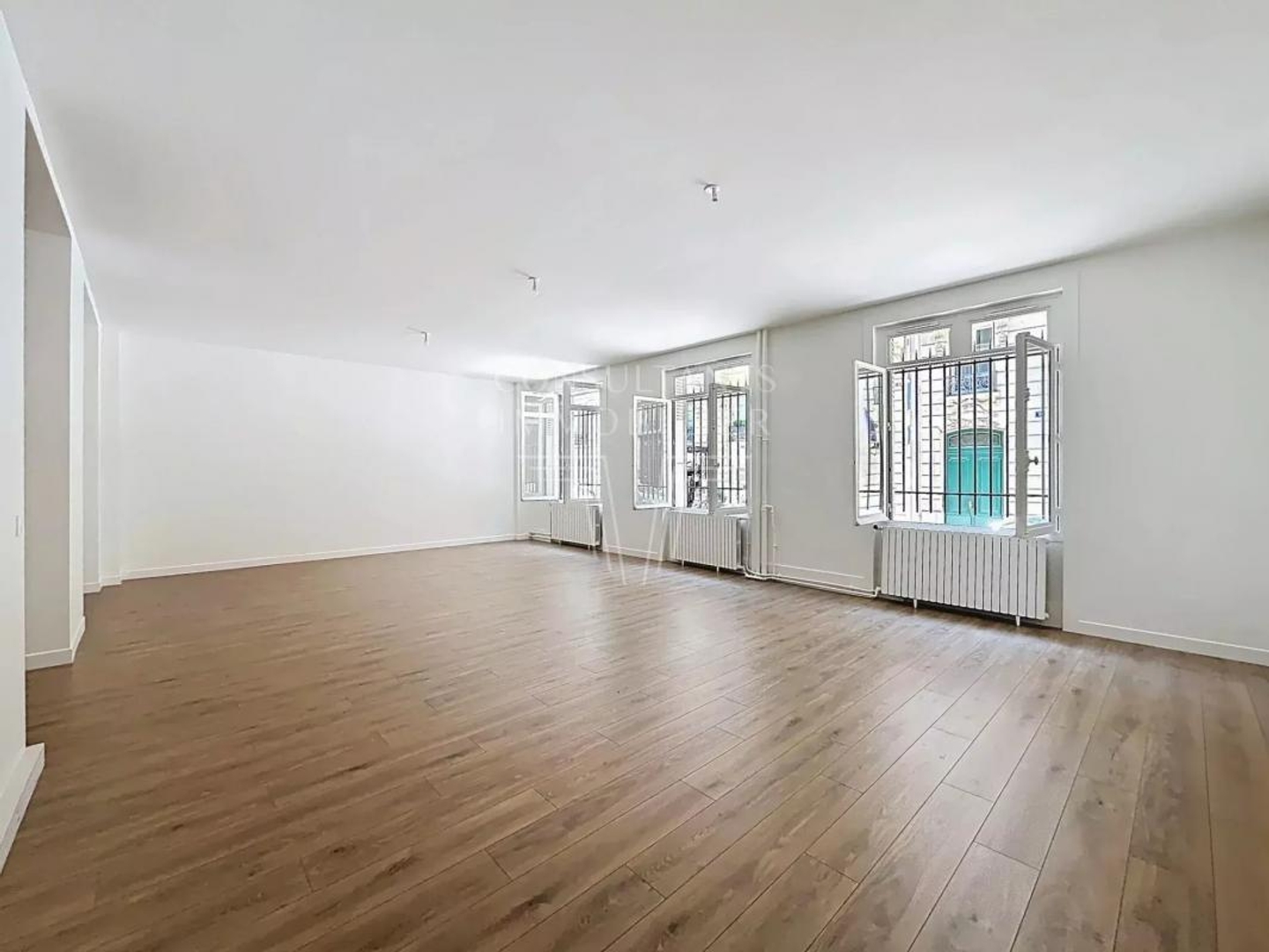 Appartement à vendre - 7 pièces - 155m2 - Paris 8e (75008)