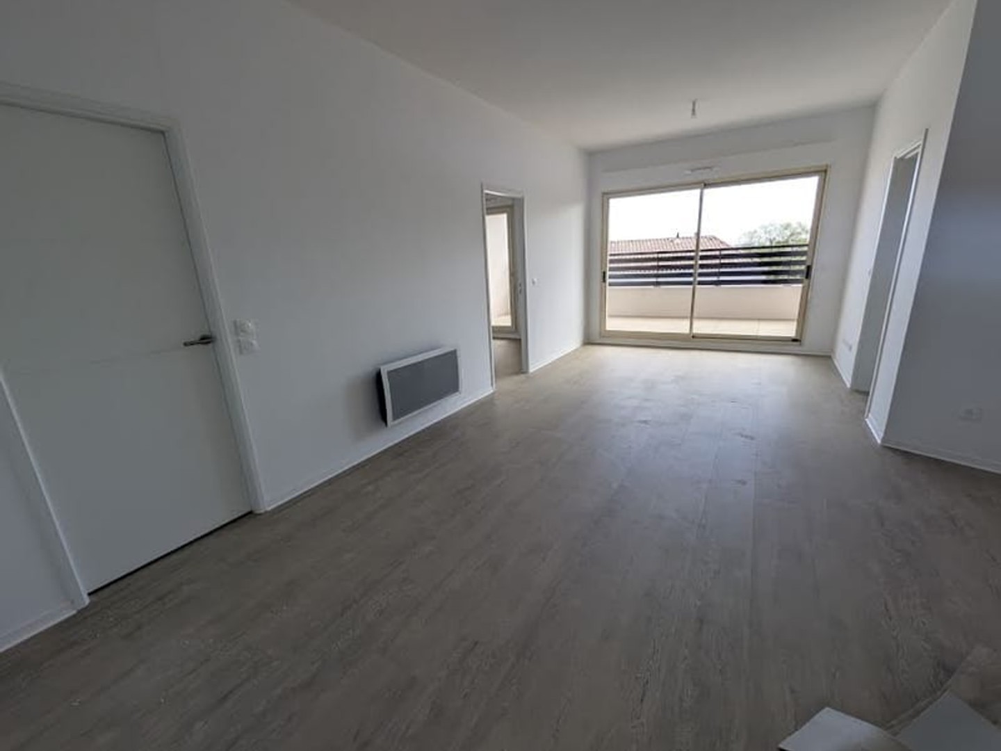 Appartement à vendre - 4 pièces - 76m2 - Nîmes (30000)