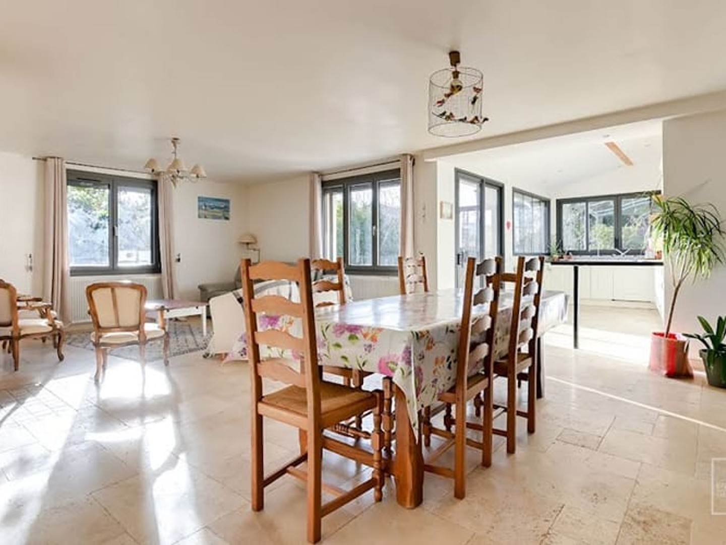 Maison à vendre - 6 pièces - 168m2 - Lissieu (69380)