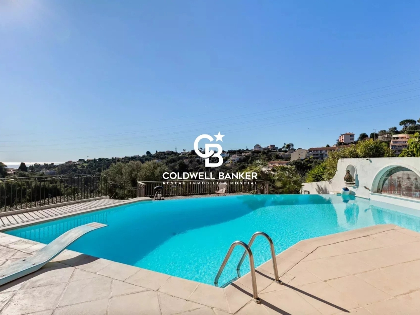 Maison à vendre - 14 pièces - 545m2 - Nice (06000)