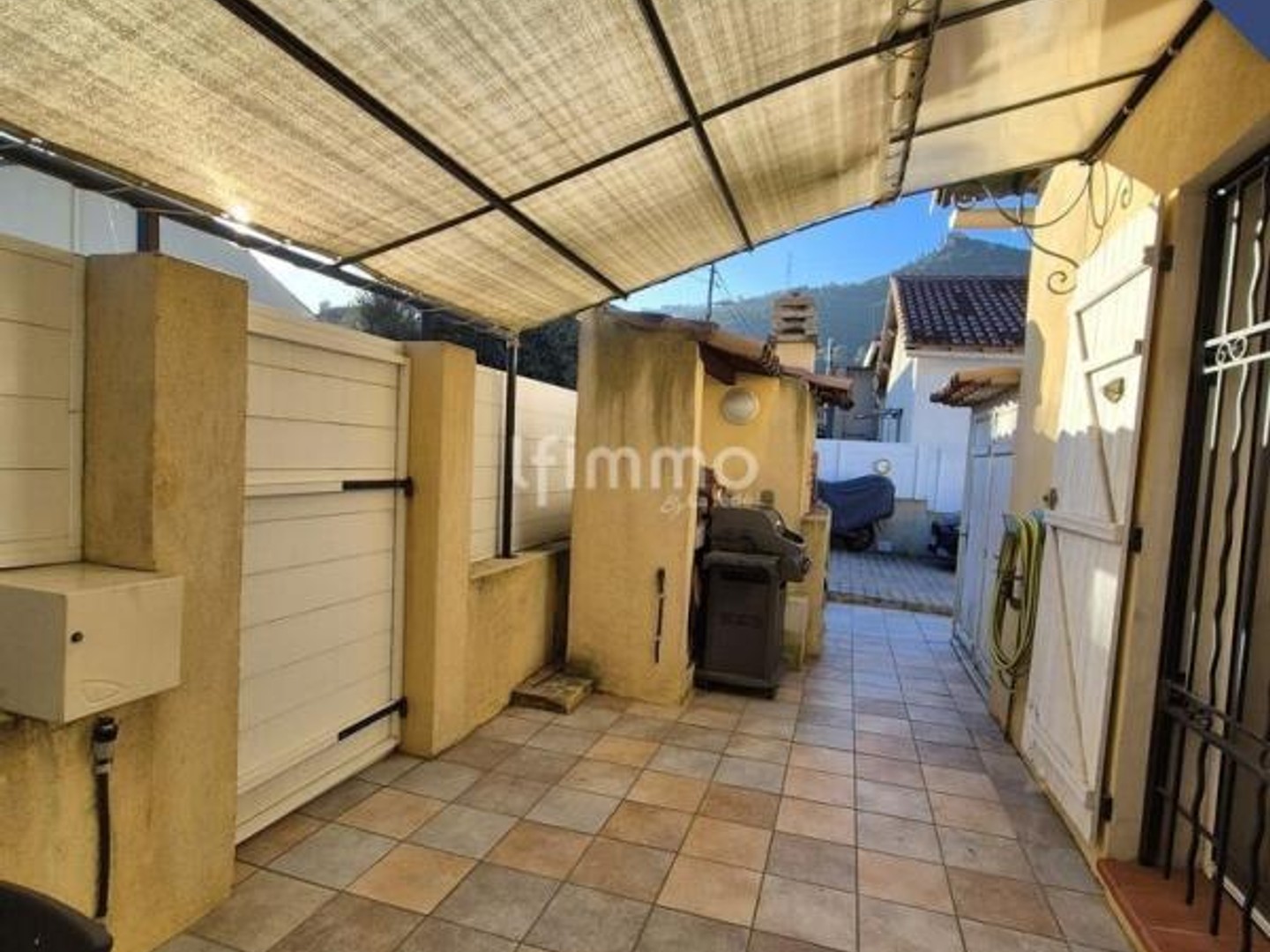 Maison à vendre - 5 pièces - 140m2 - Marseille 11e (13011)