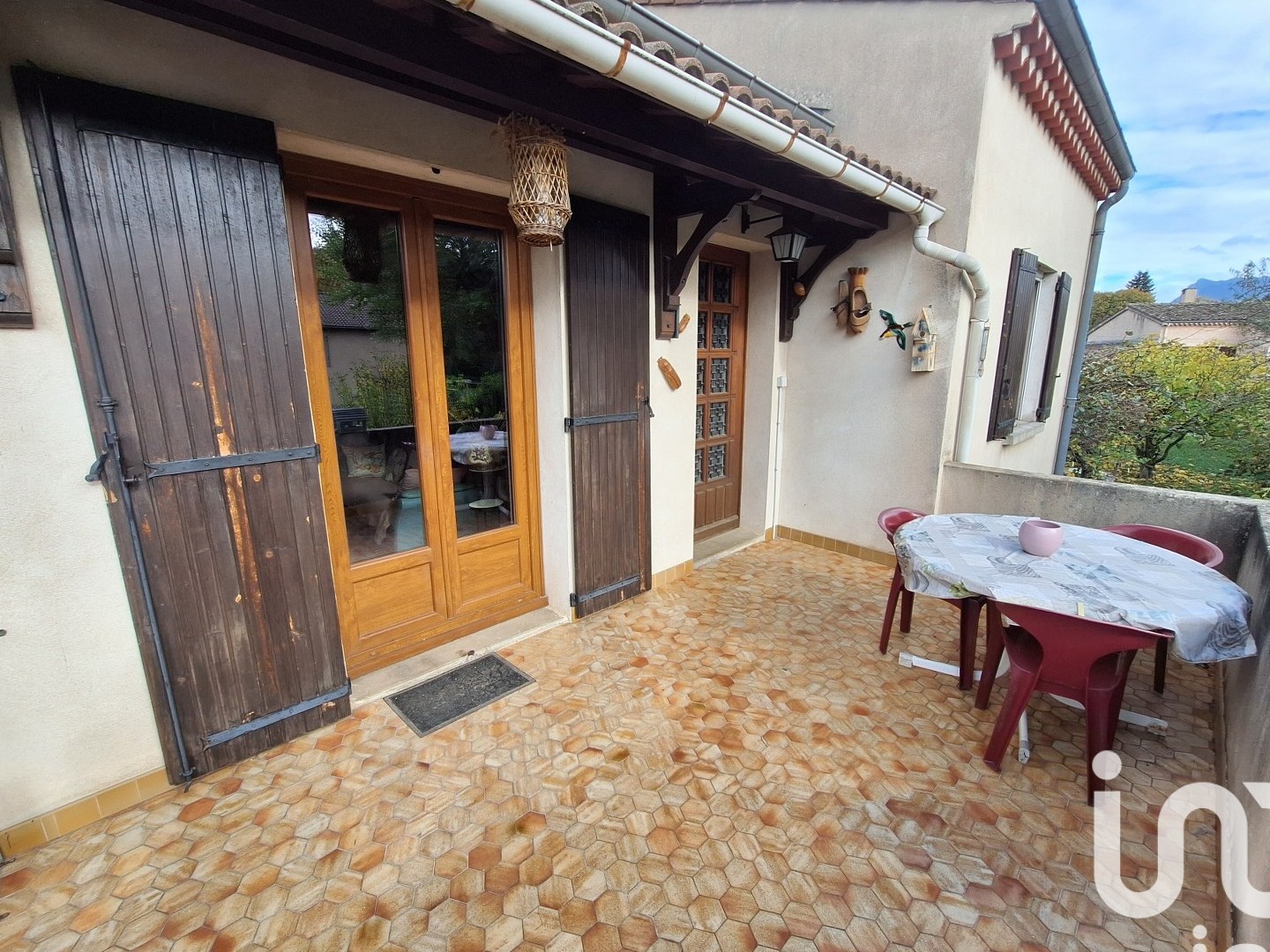 Maison à vendre - 6 pièces - 117m2 - Aouste-Sur-Sye (26400)
