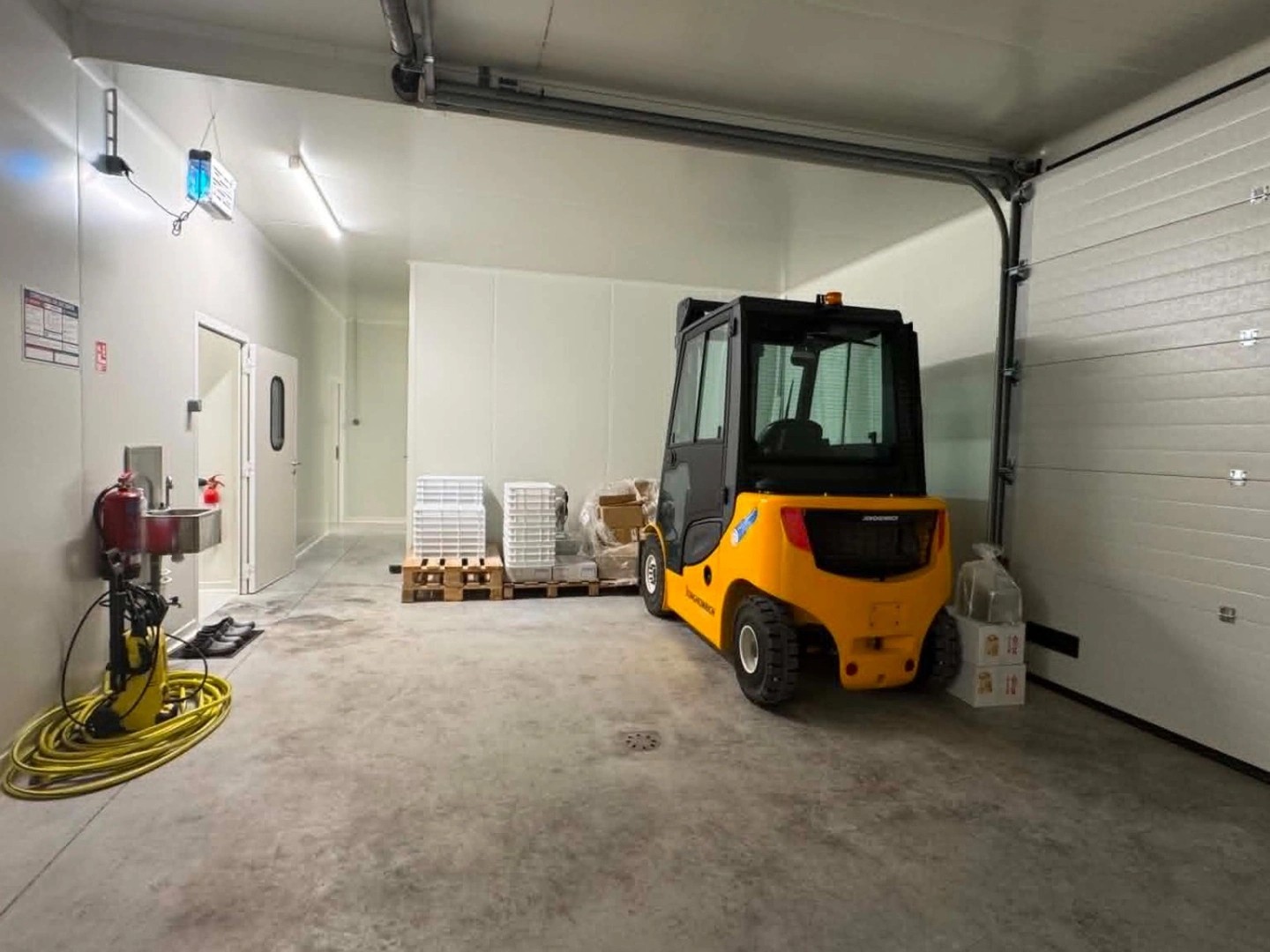 Magasin à vendre - 11 pièces - 300m2 - Veynes (05400)