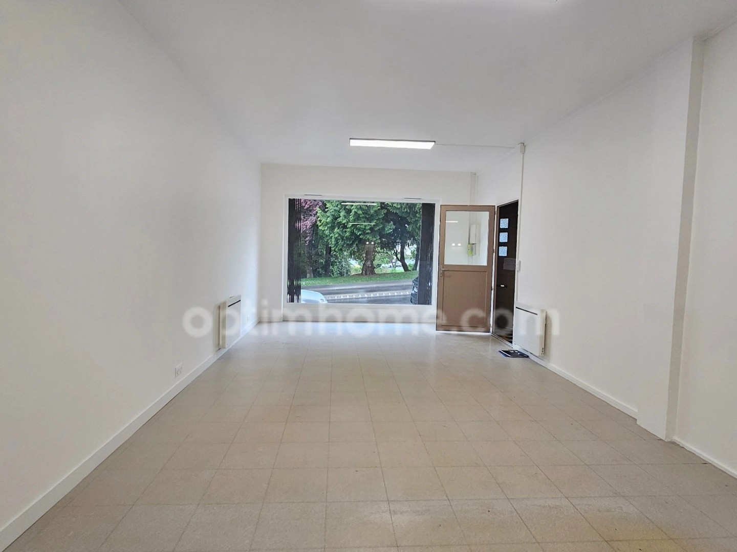 Magasin à vendre - 2 pièces - 48m2 - Angoulême (16000)