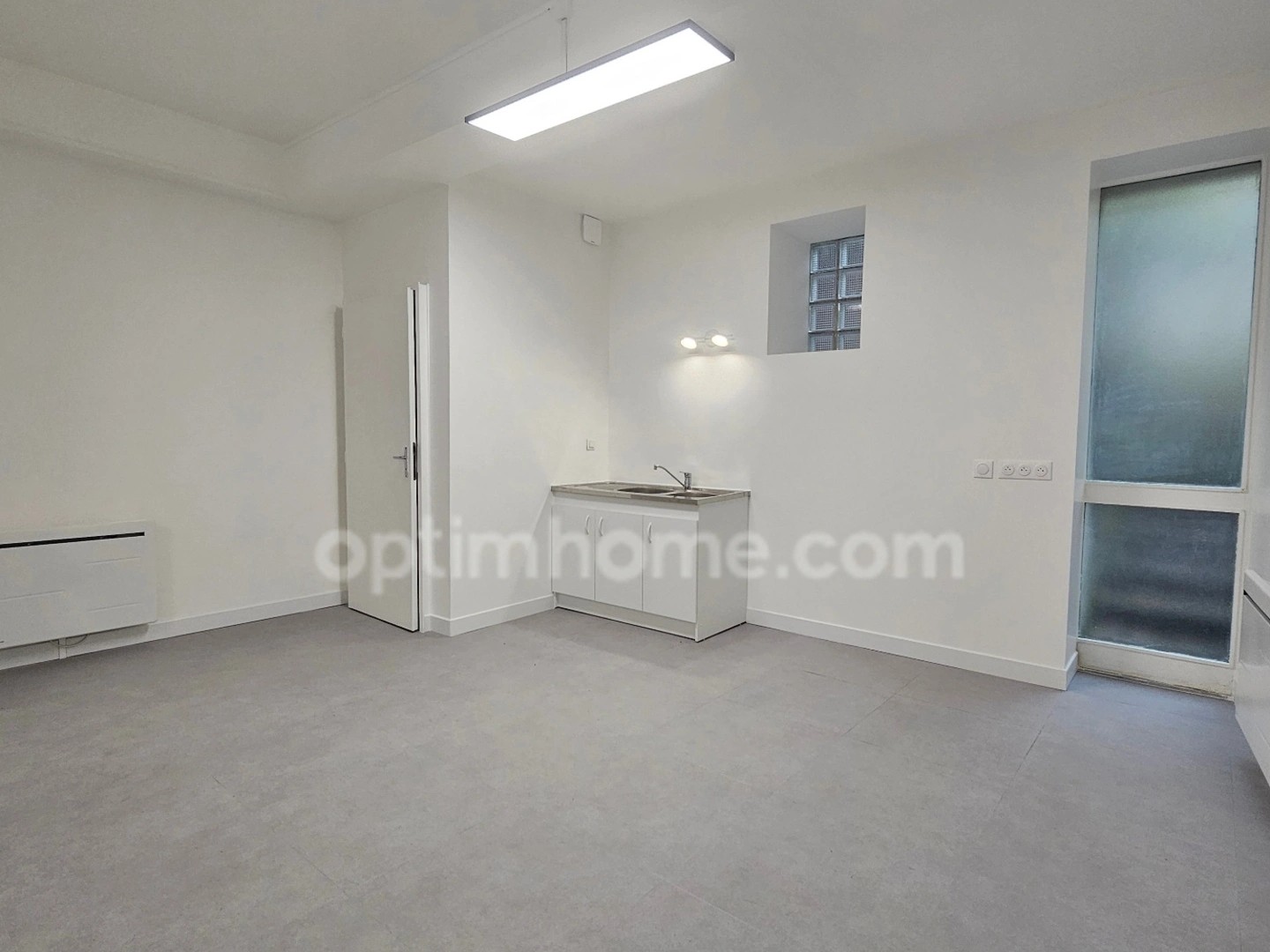 Magasin à vendre - 2 pièces - 48m2 - Angoulême (16000)