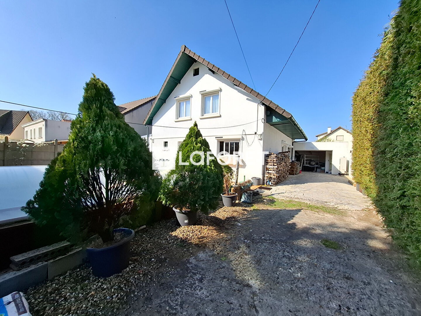 Maison à vendre - 6 pièces - 145m2 - Montfermeil (93370)