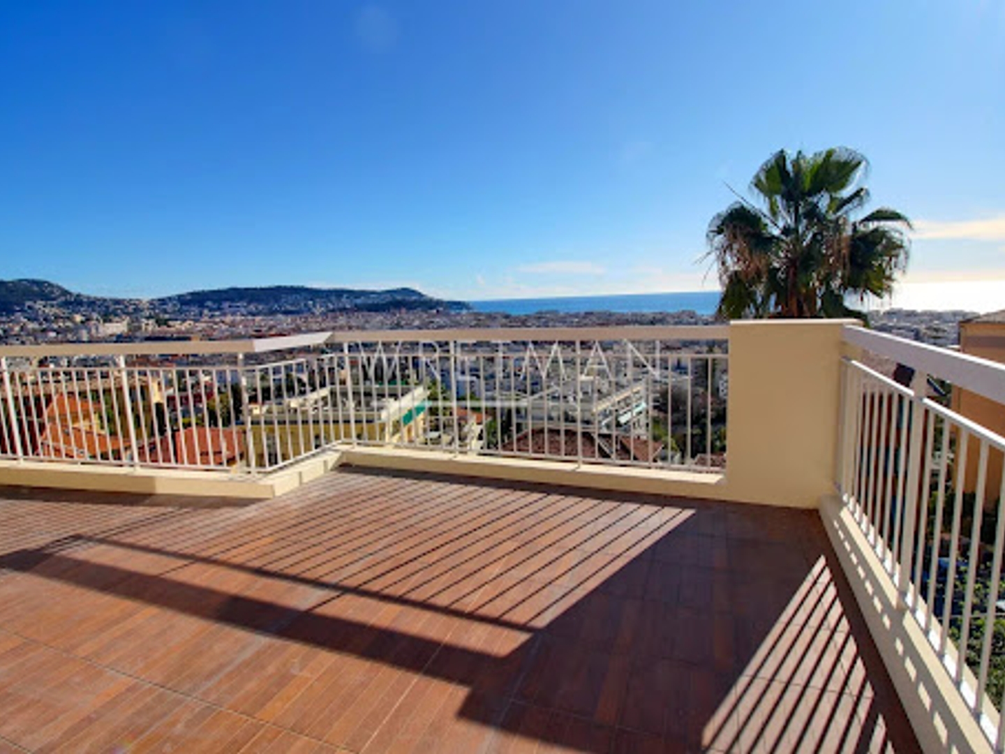 Appartement à vendre - 5 pièces - 110m2 - Nice (06000)