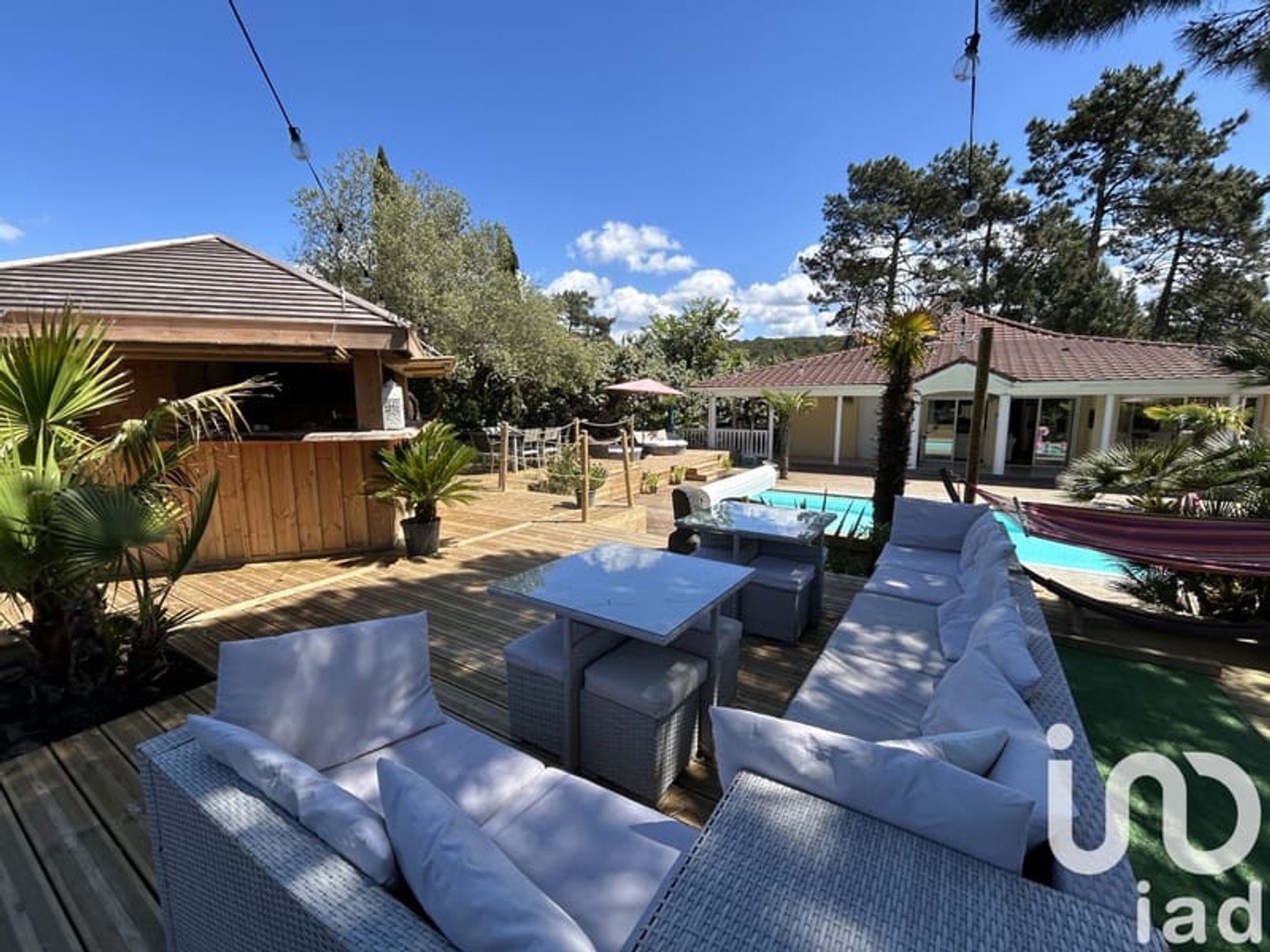 Maison à vendre - 5 pièces - 106m2 - Lacanau (33680)