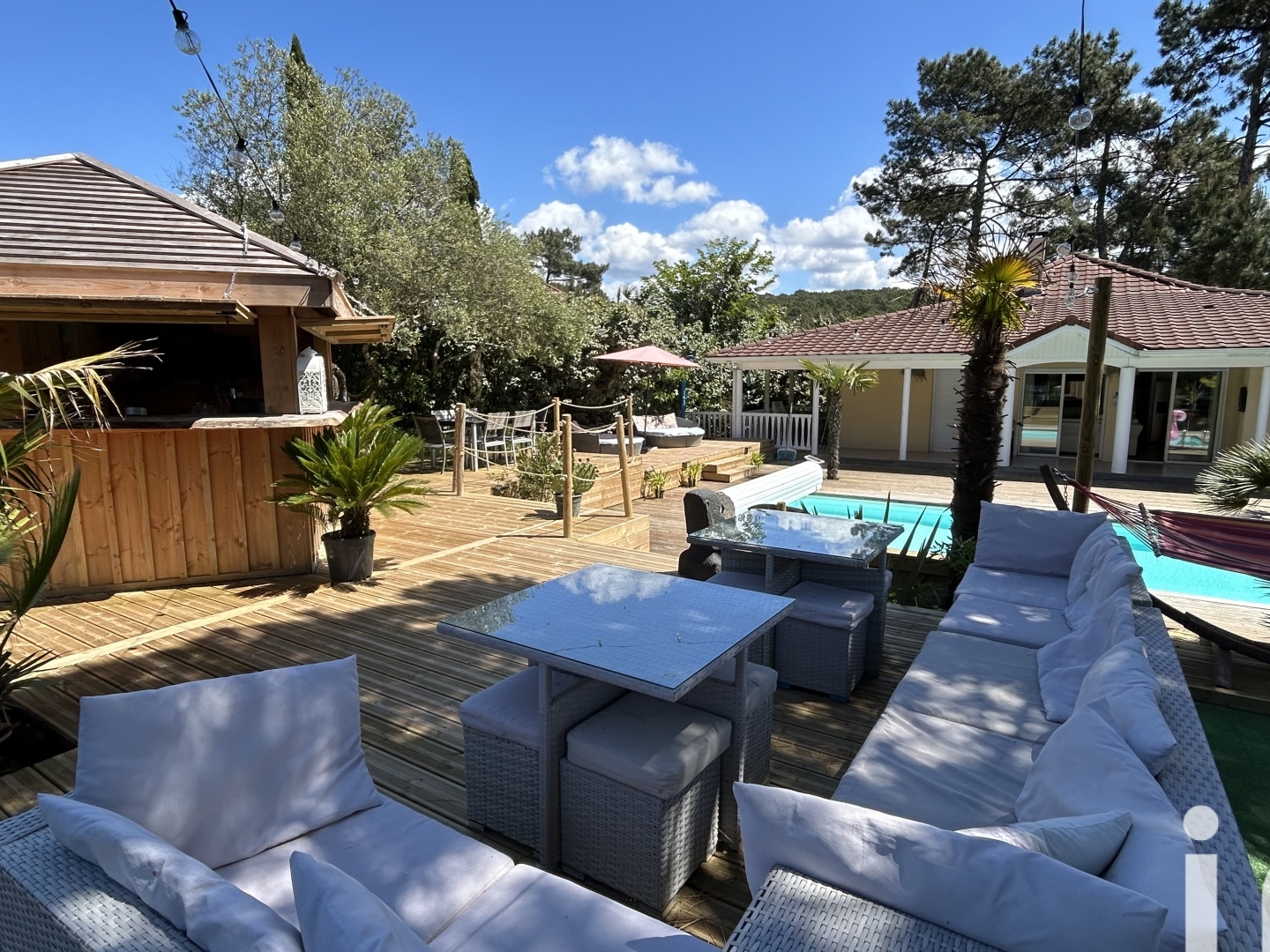 Maison à vendre - 5 pièces - 106m2 - Lacanau (33680)