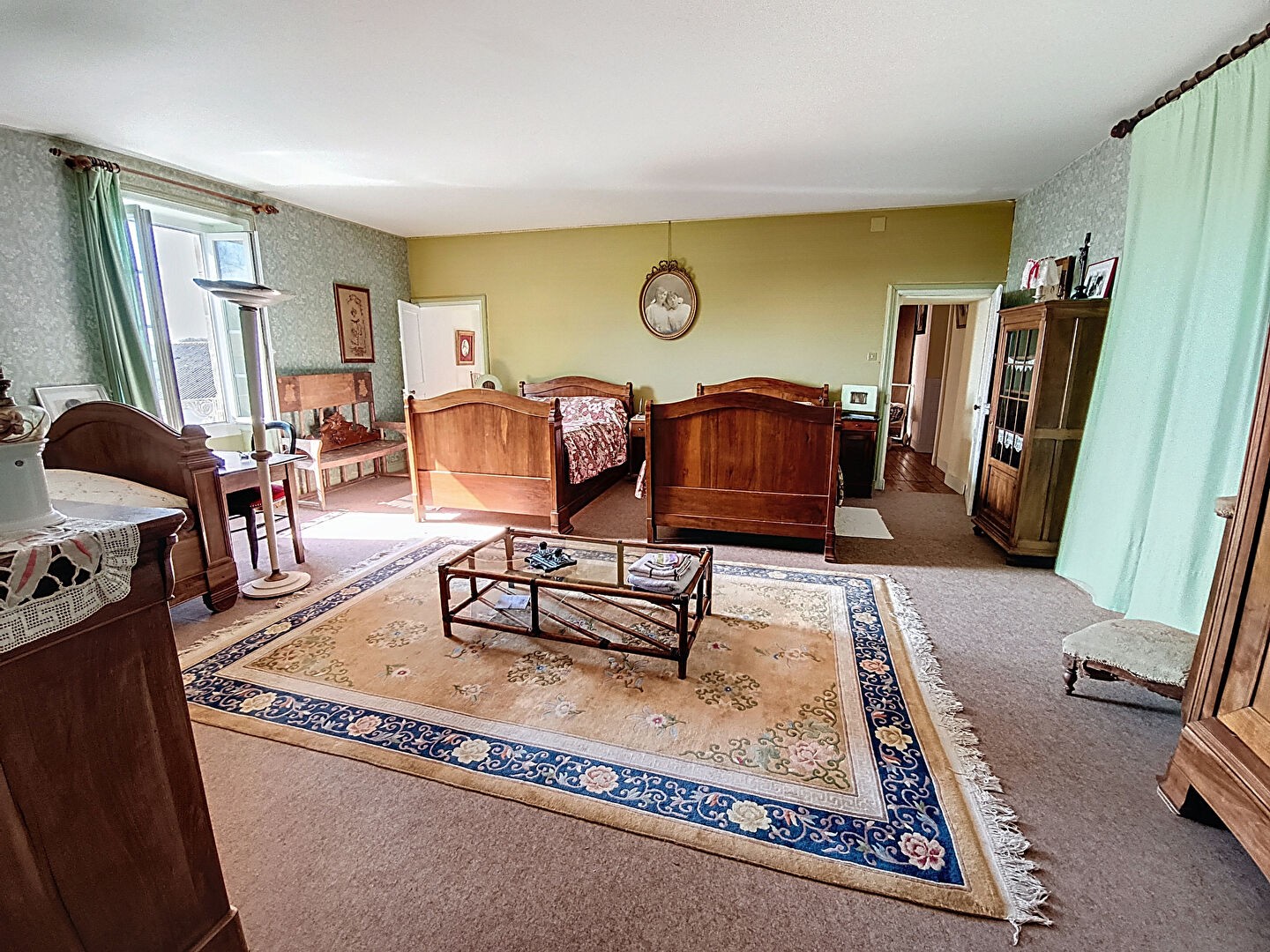 Maison à vendre - 256m2 - Beaufou (85170)