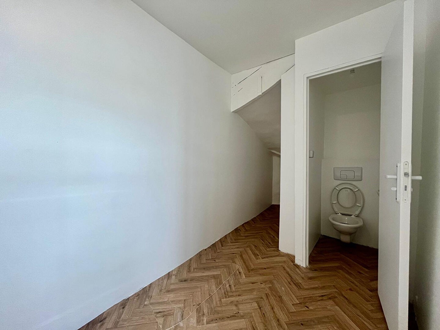 Locaux à vendre - 1 pièce - 8m2 - Paris 19e (75019)