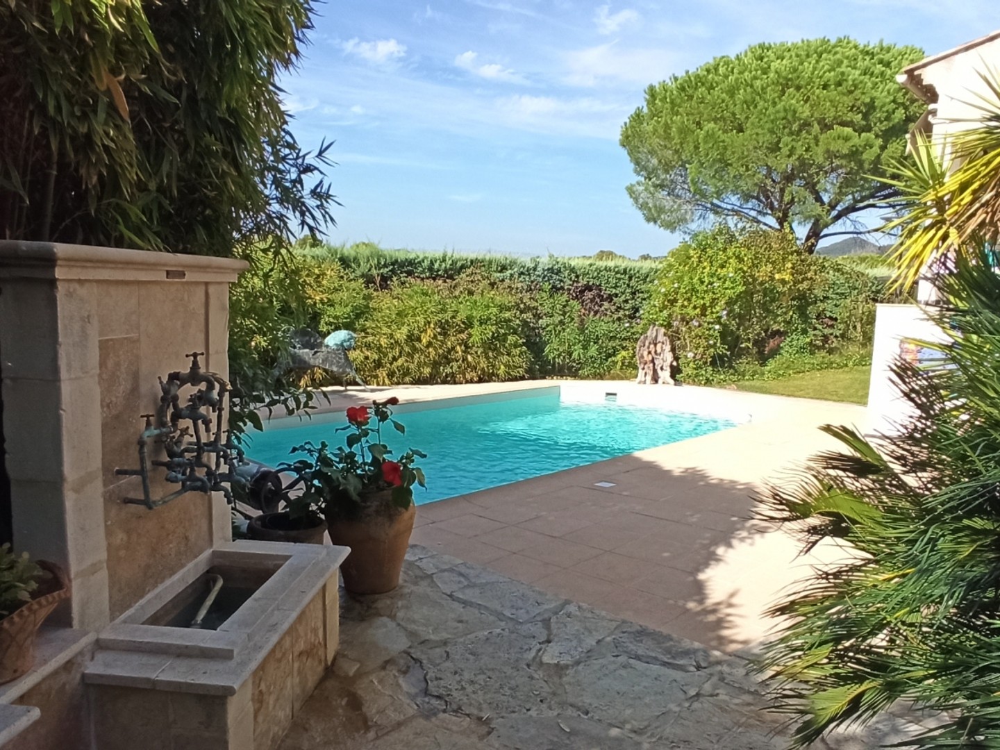 Maison à vendre - 6 pièces - 163m2 - Fréjus (83600)
