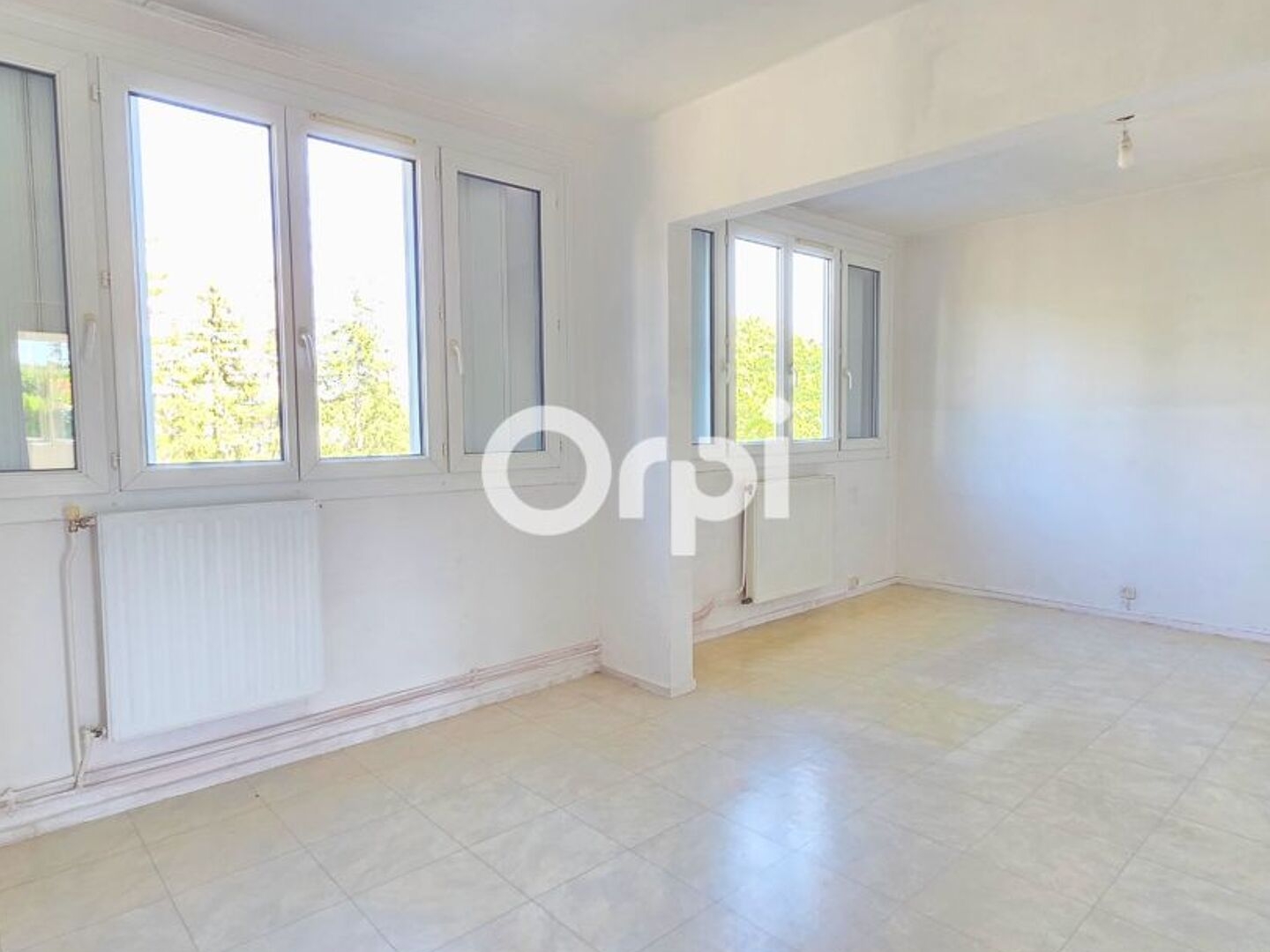 Appartement à vendre - 4 pièces - 73m2 - Décines-Charpieu (69150)
