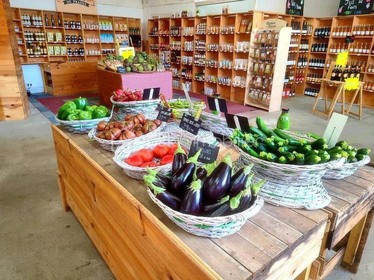 Magasin à vendre - 280m2 - Prades (66500)