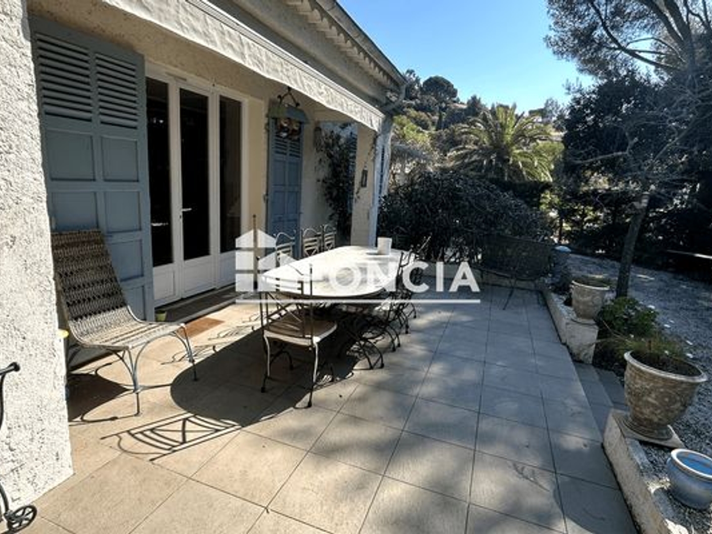 Maison à vendre - 7 pièces - 142m2 - Bormes-Les-Mimosas (83230)