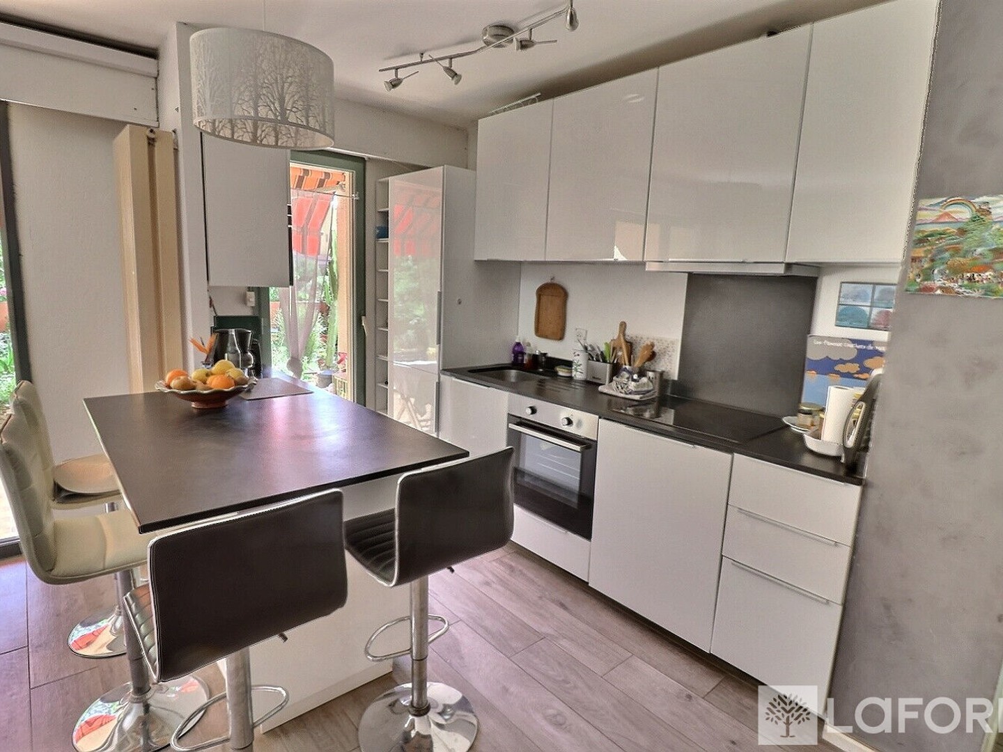 Appartement à vendre - 2 pièces - 44m2 - Hyères (83400)