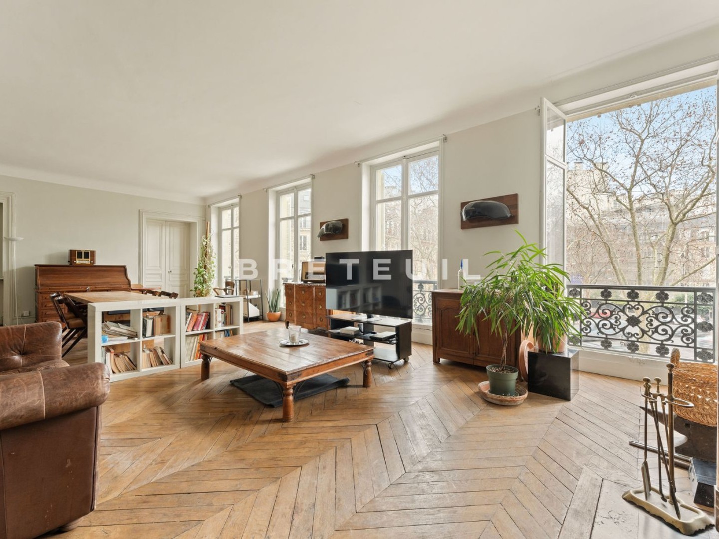Appartement à vendre - 6 pièces - 196m2 - Paris 17e (75017)