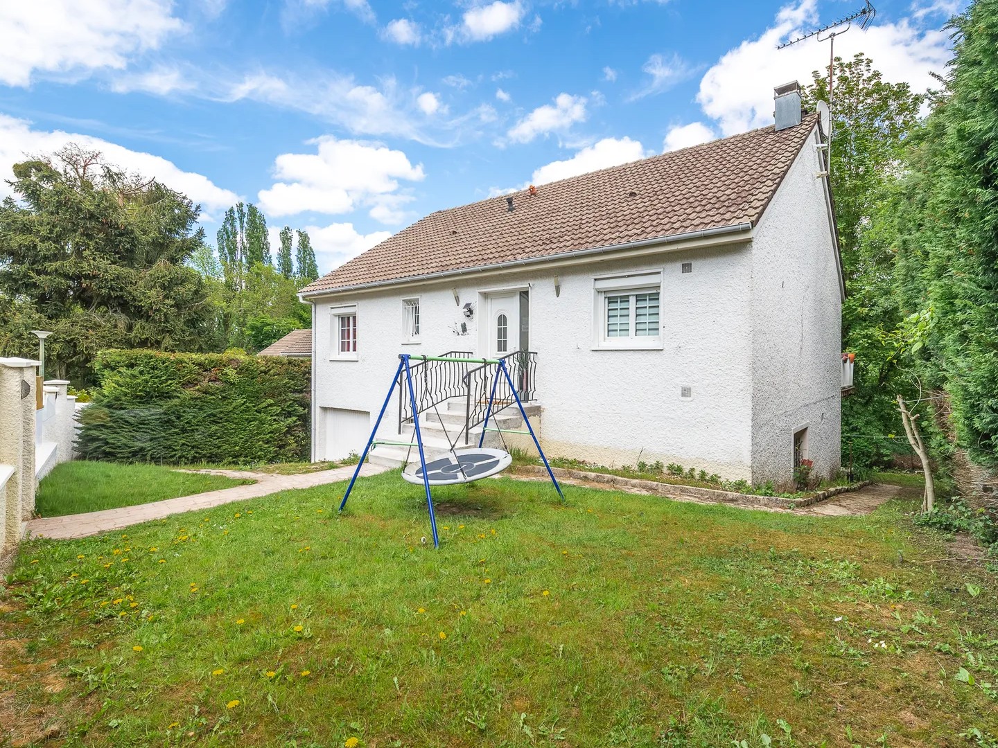 Maison à vendre - 6 pièces - 177m2 - Dammartin-En-Goële (77230)
