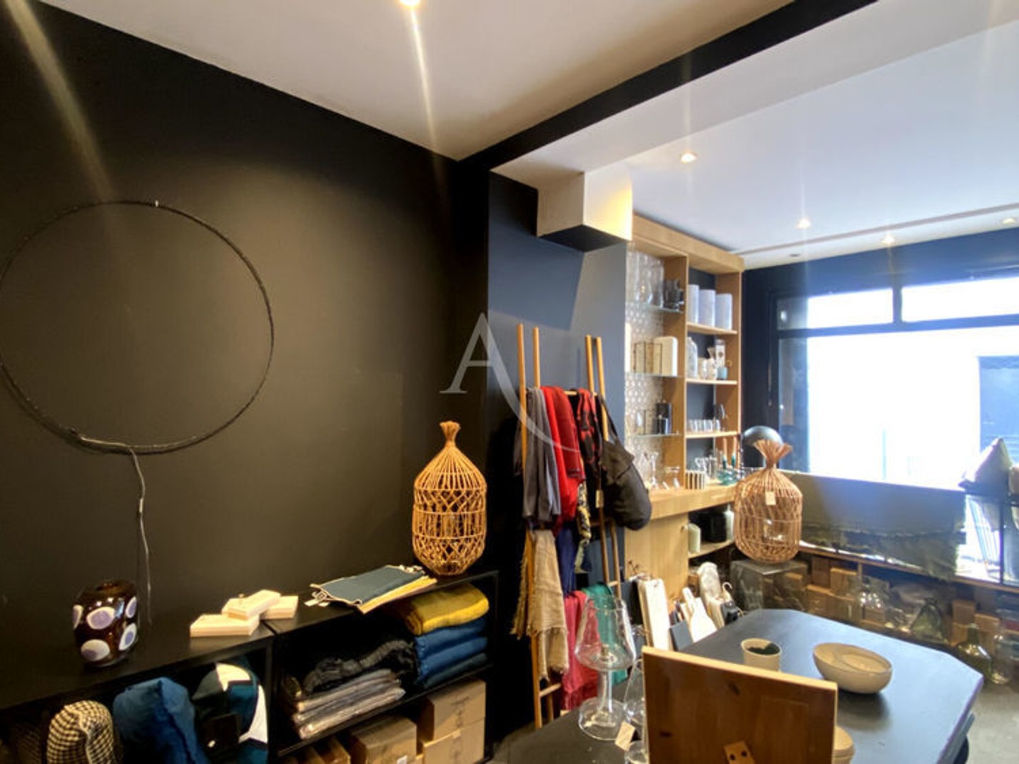 Locaux à vendre - Paris 16e (75016)