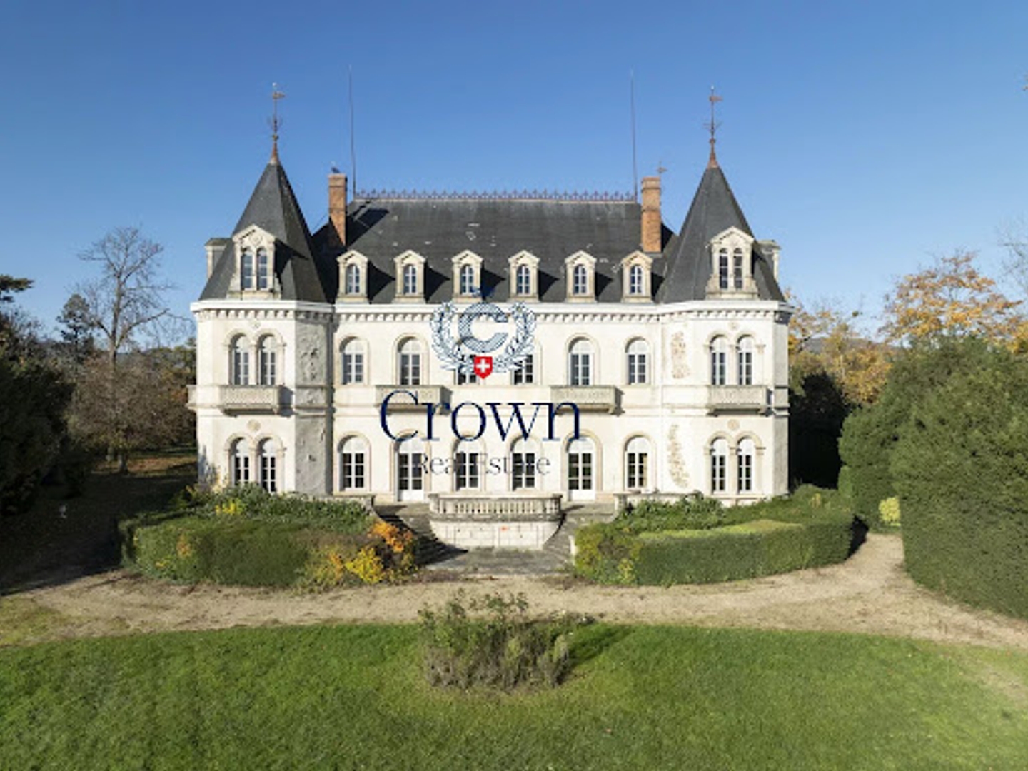 Château 700 m²
