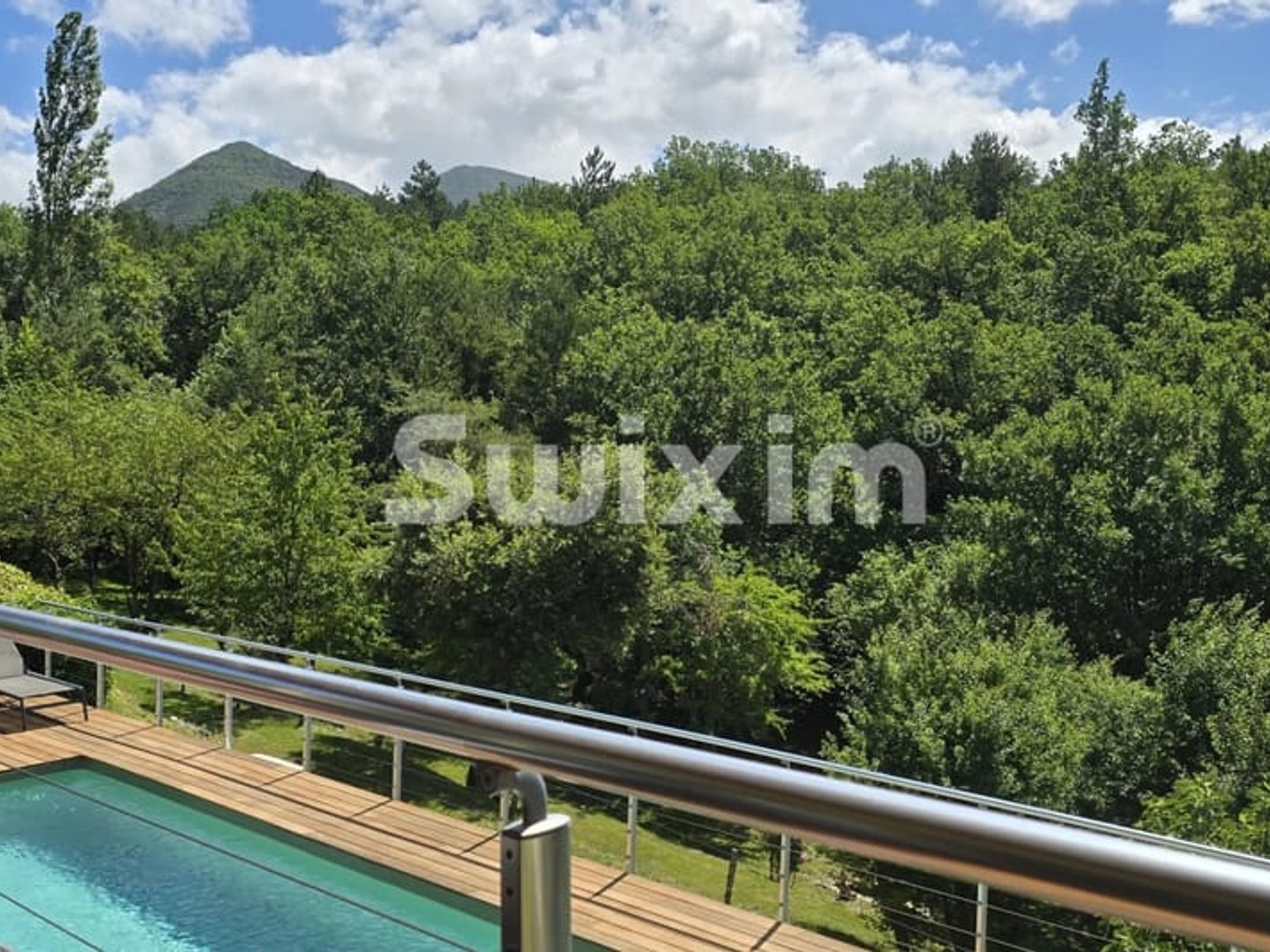 Maison à vendre - 7 pièces - 230m2 - Dieulefit (26220)