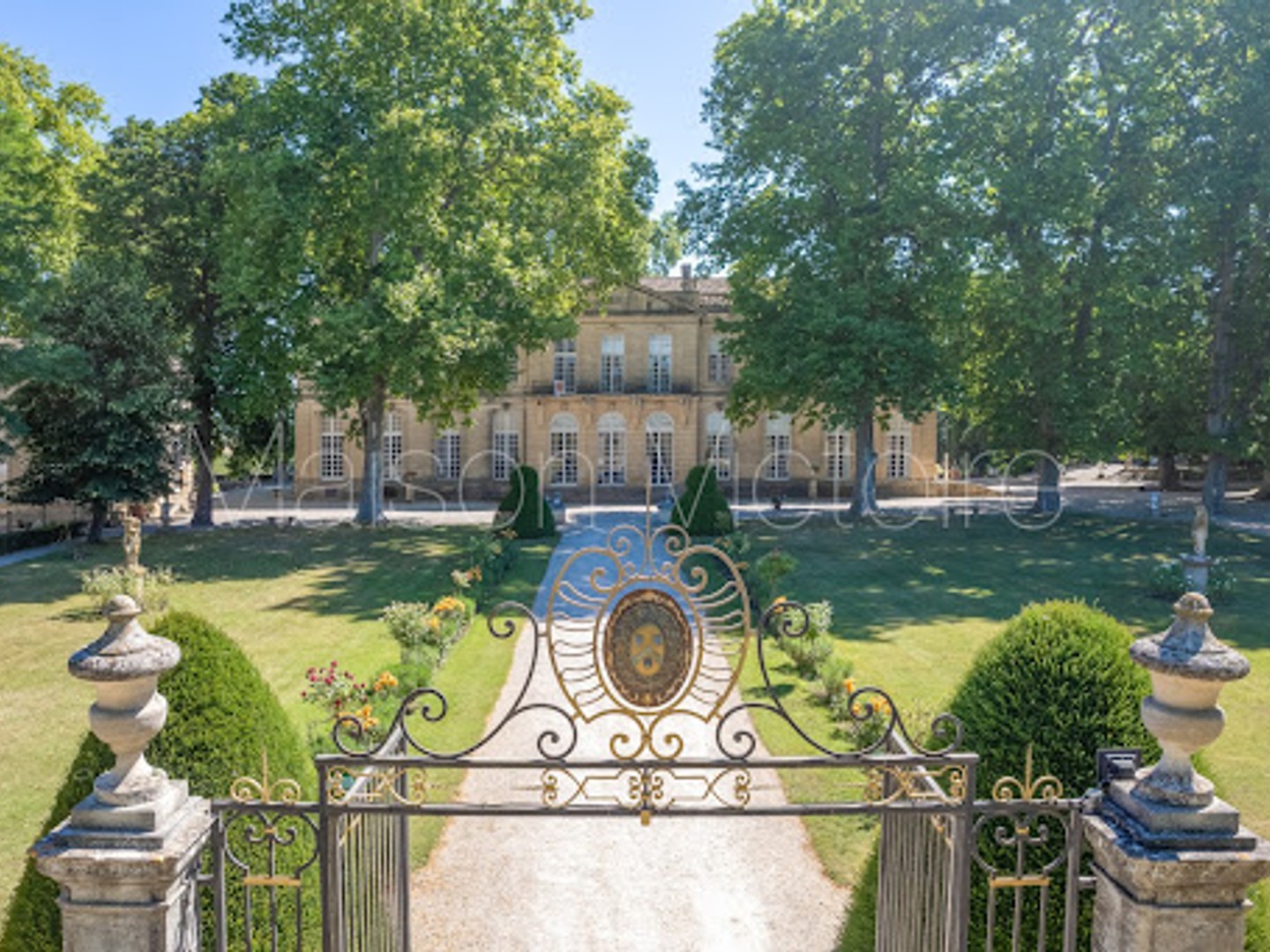 Château 90 m²