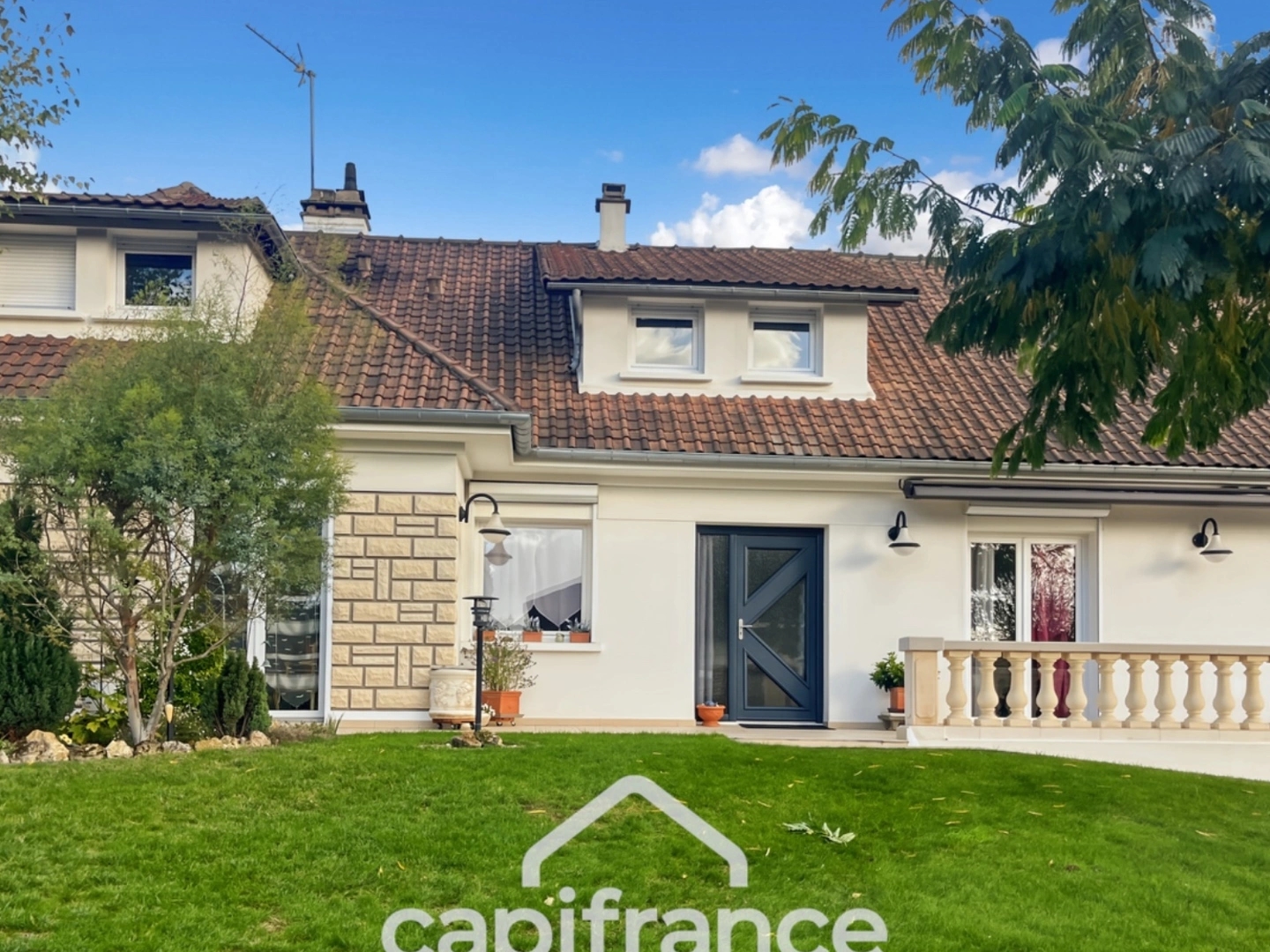 Maison à vendre - 7 pièces - 196m2 - Ormesson-Sur-Marne (94490)