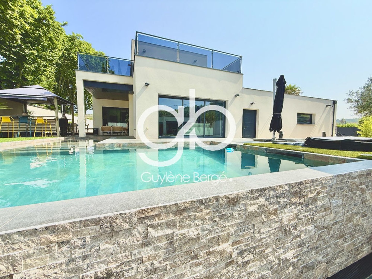 Villa Contemporaine de 220m2 avec Piscine Castelnau-le-Lez
