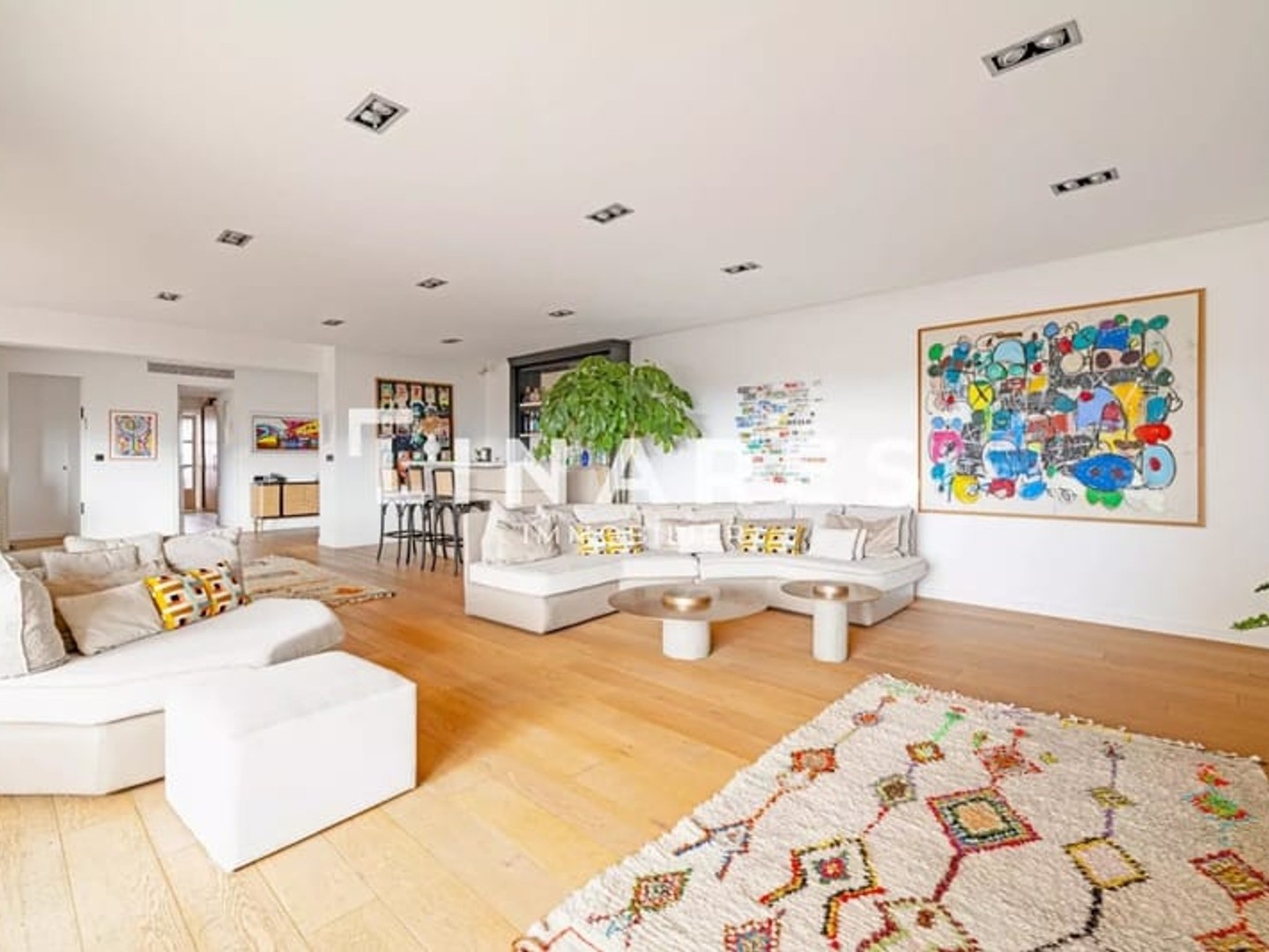 Appartement à vendre - 6 pièces - 231m2 - Marseille 8e (13008)