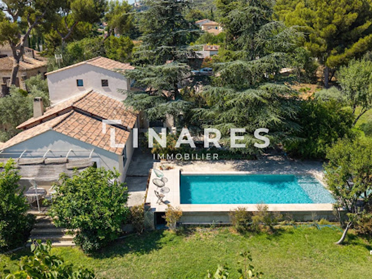 Maison 5 pièces 151 m²
