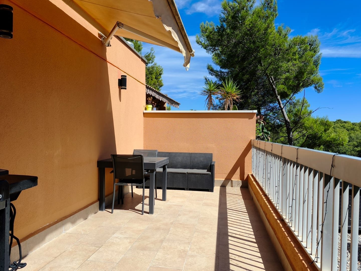 Appartement à vendre - 3 pièces - 89m2 - Antibes (06600)