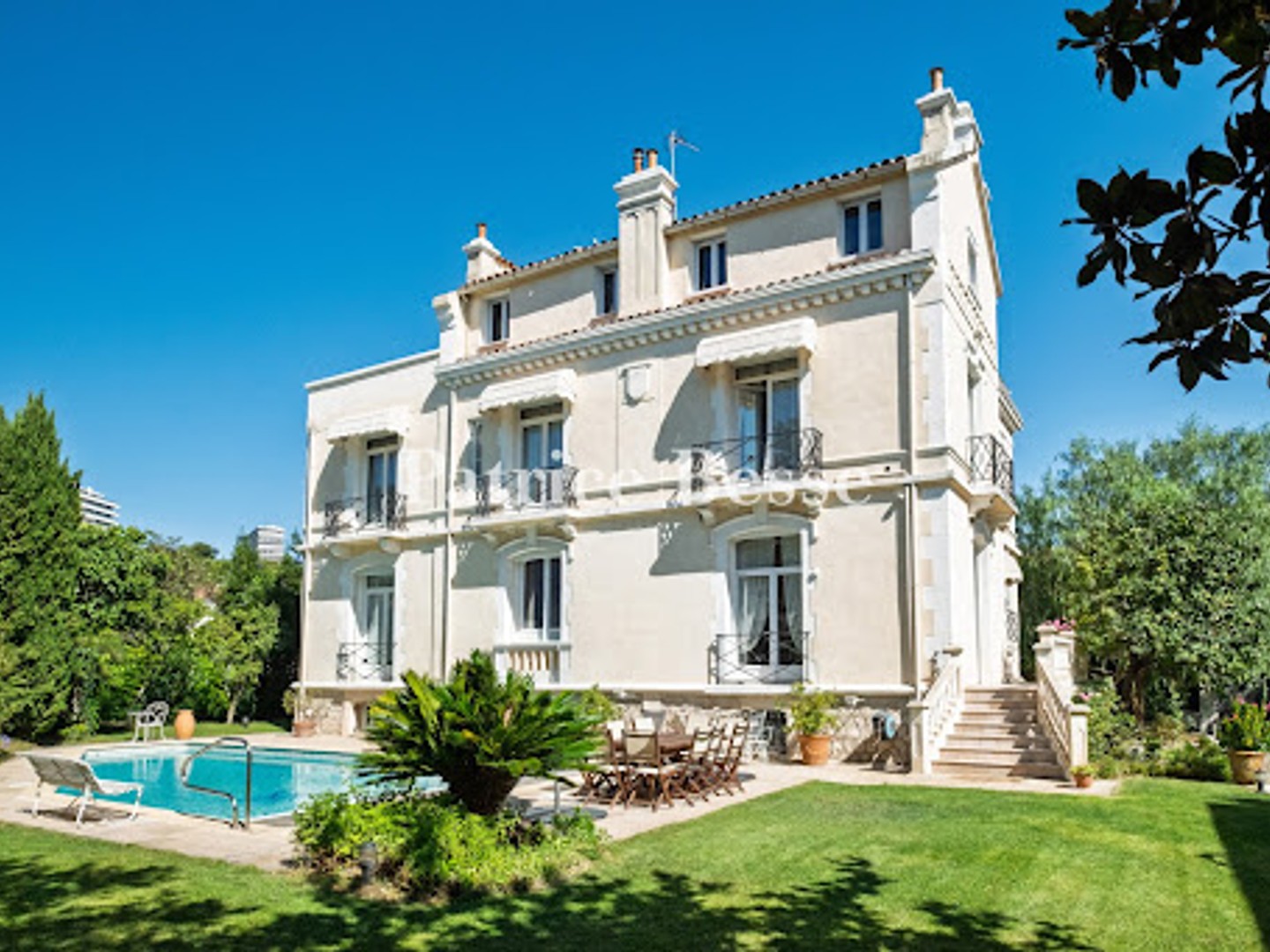 Hôtel particulier 13 pièces 530 m²