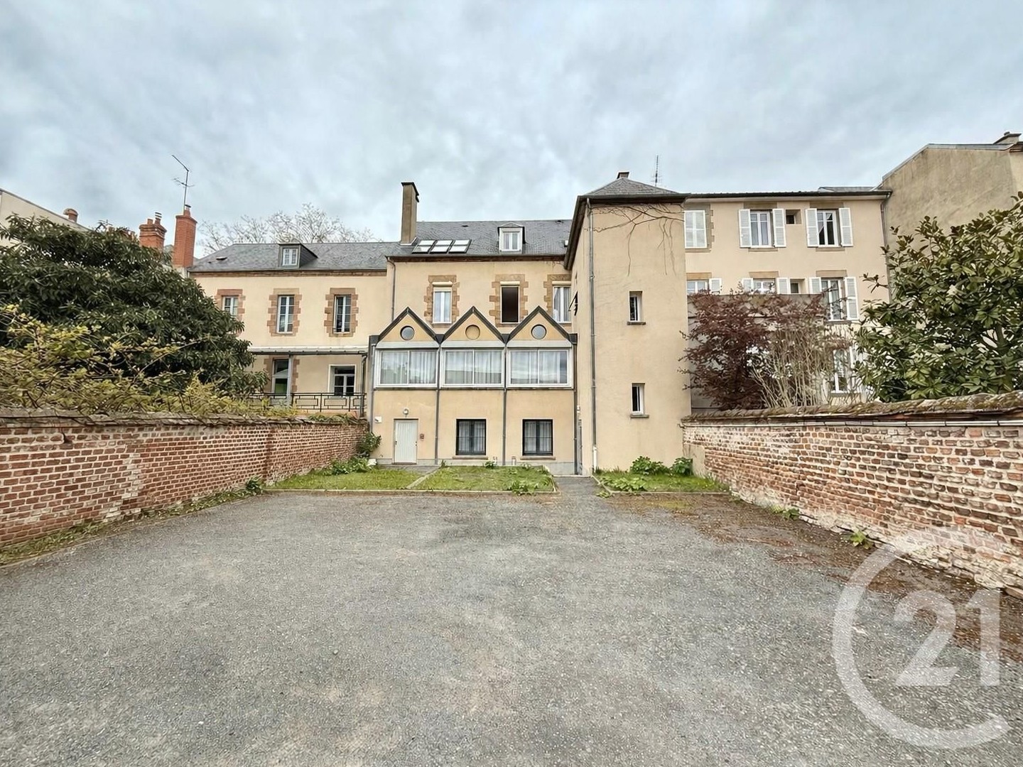 Appartement à vendre - 3 pièces - 88m2 - Moulins (03000)