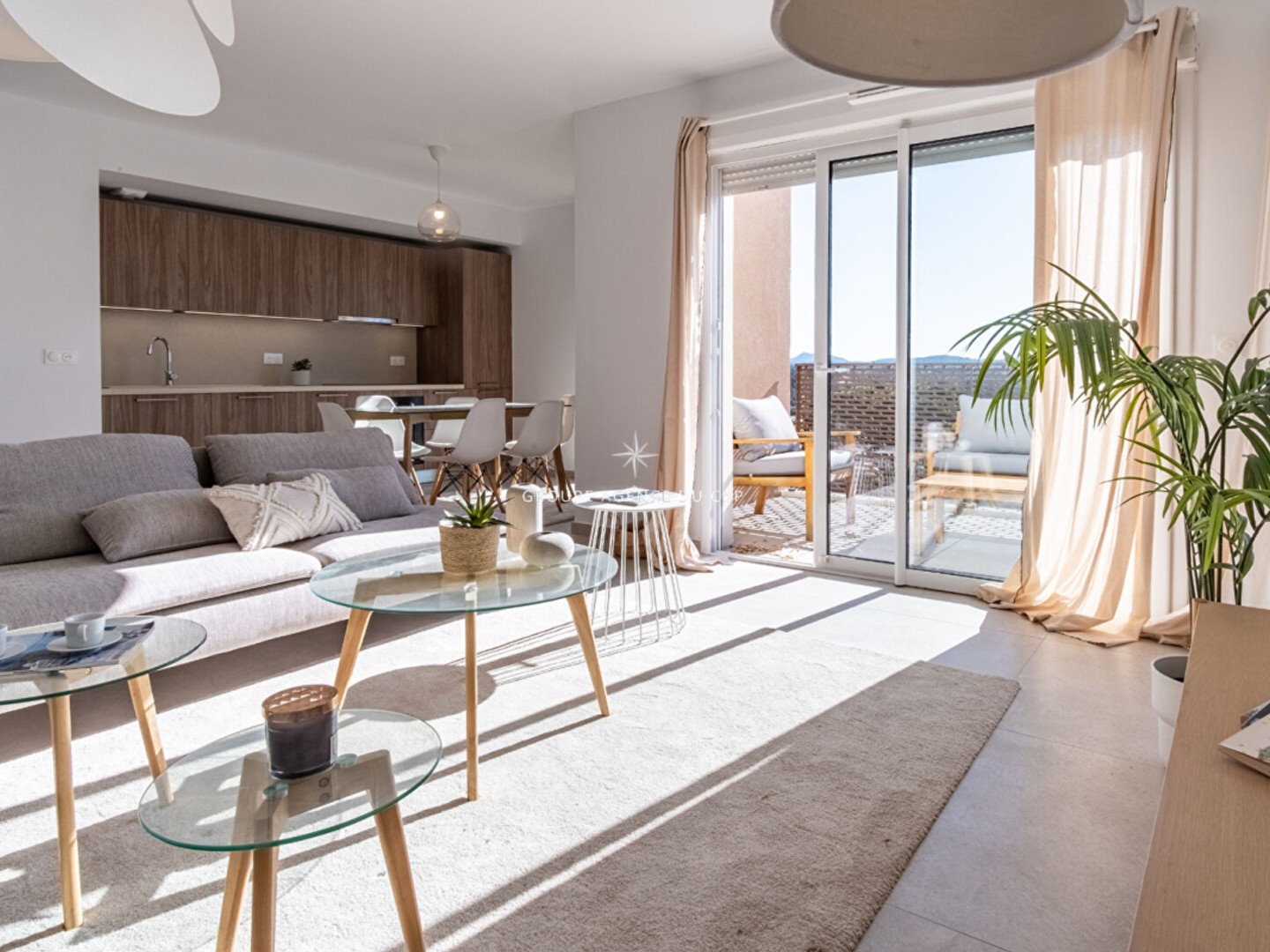 Appartement à vendre - 4 pièces - 109m2 - Fréjus (83600)