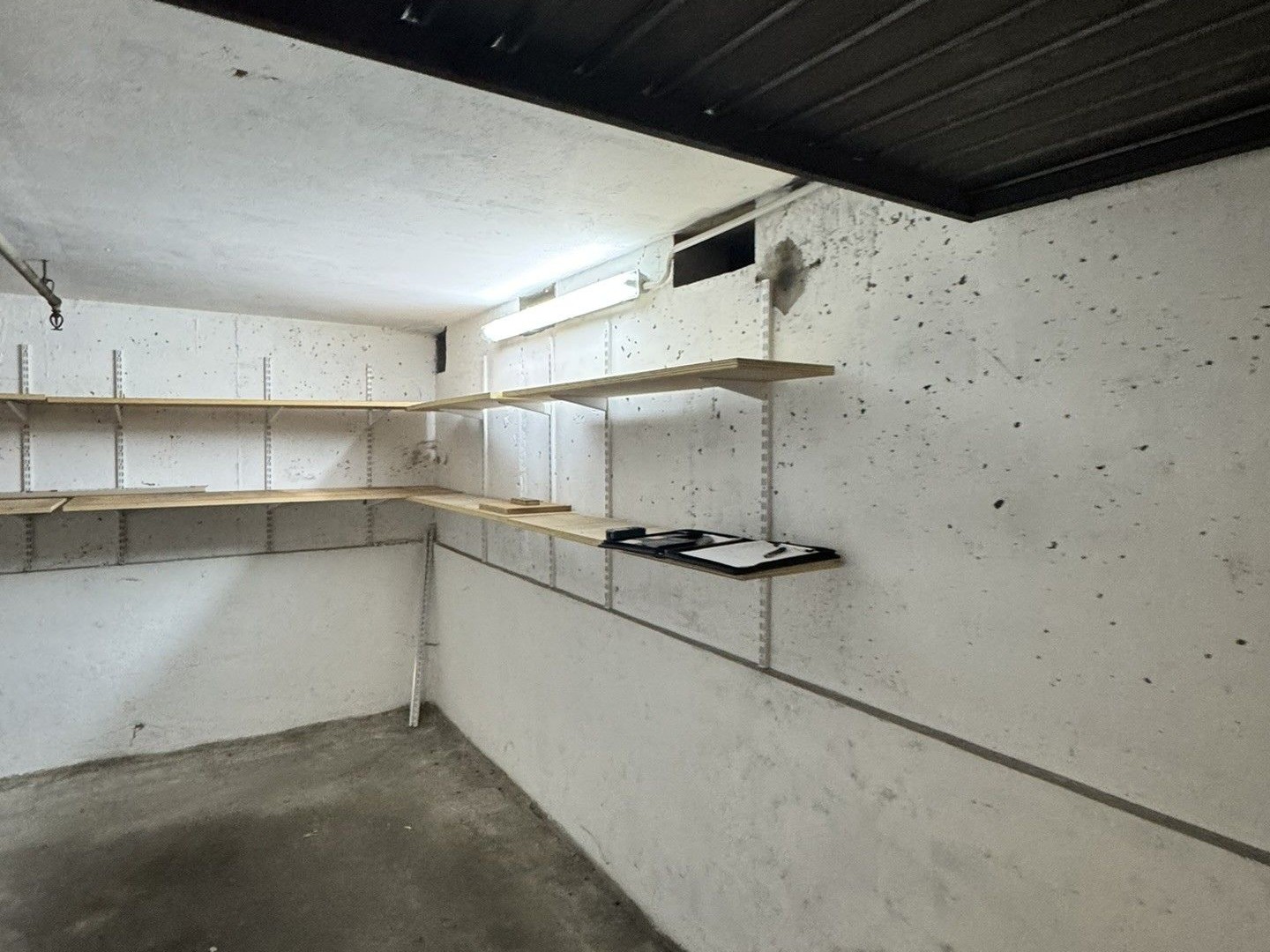 Parking / garage / box à vendre - 17m2 - Paris 15e (75015)